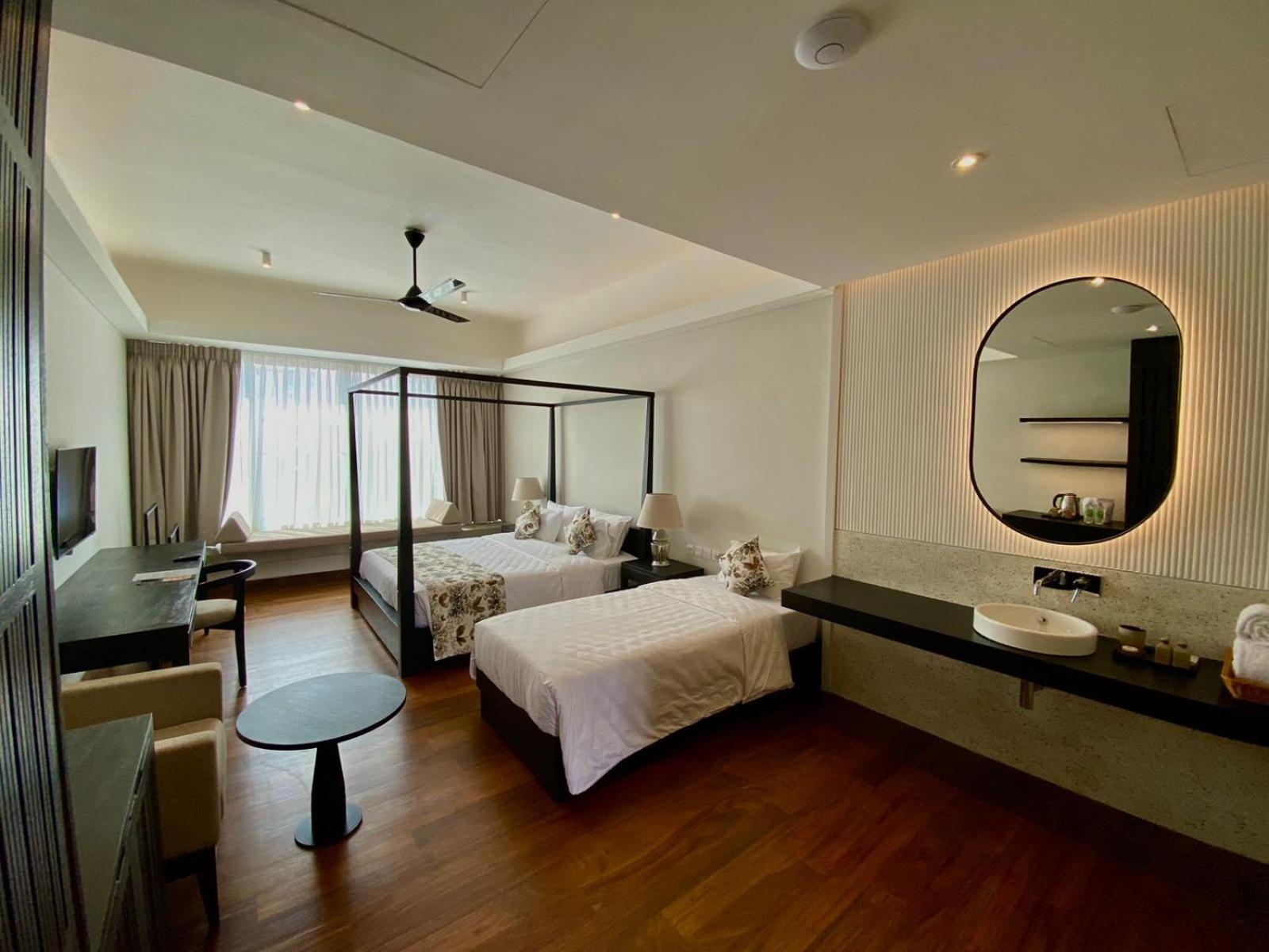 Superior Triple Room