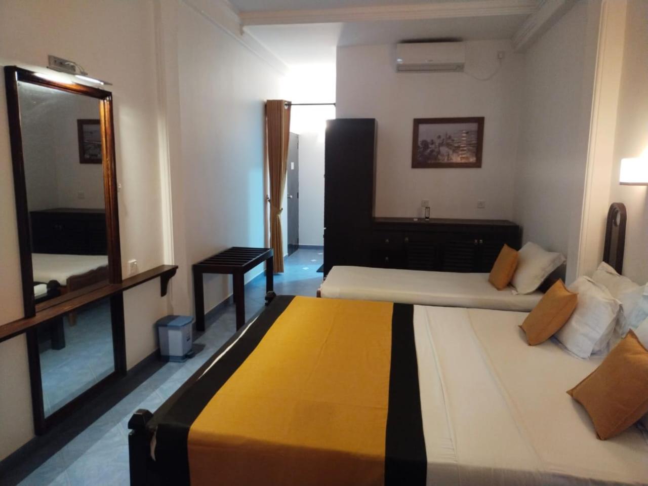 Deluxe Triple Room