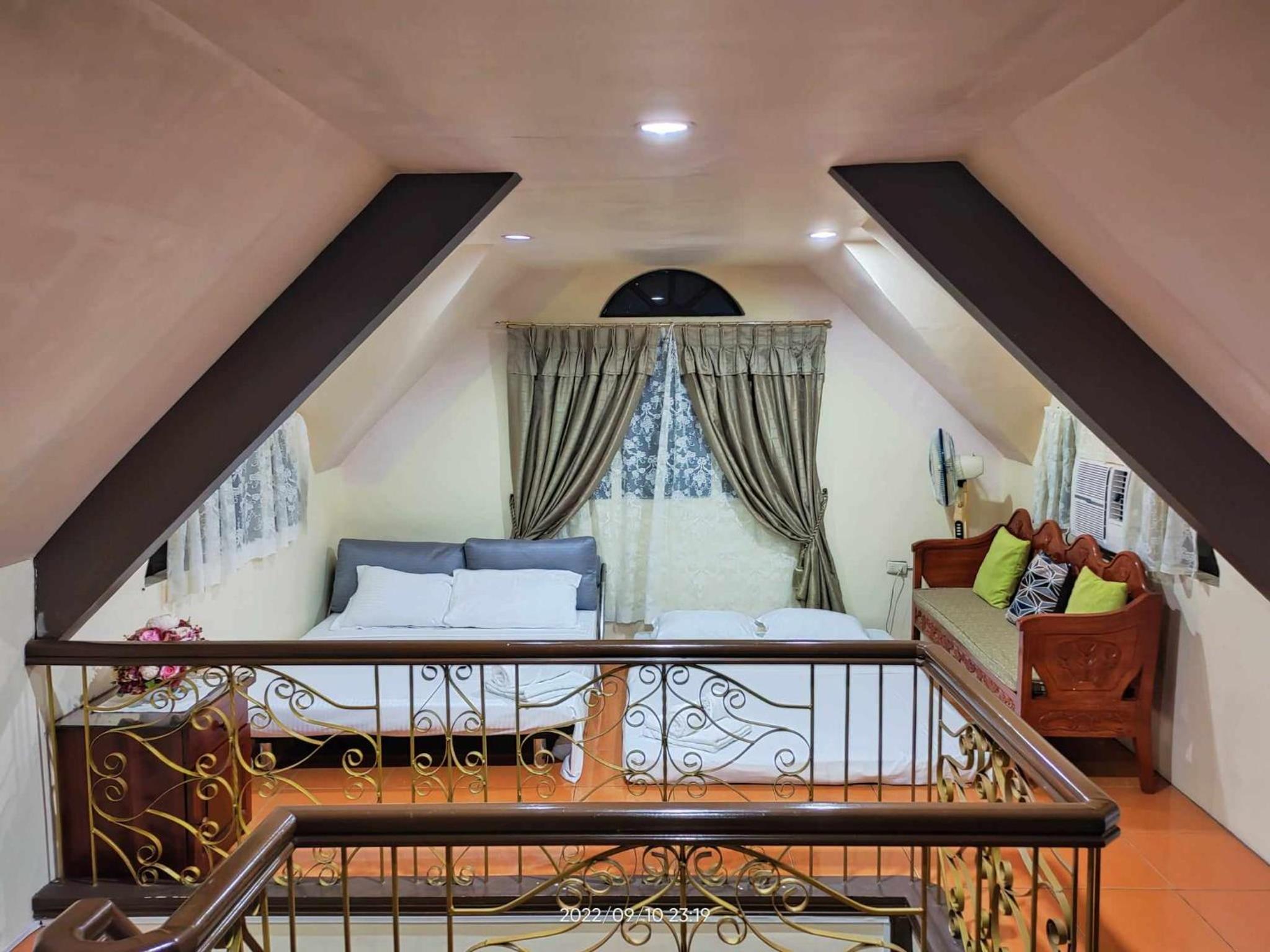 Deluxe Double Room with Balcony and Sea View - Photo 6