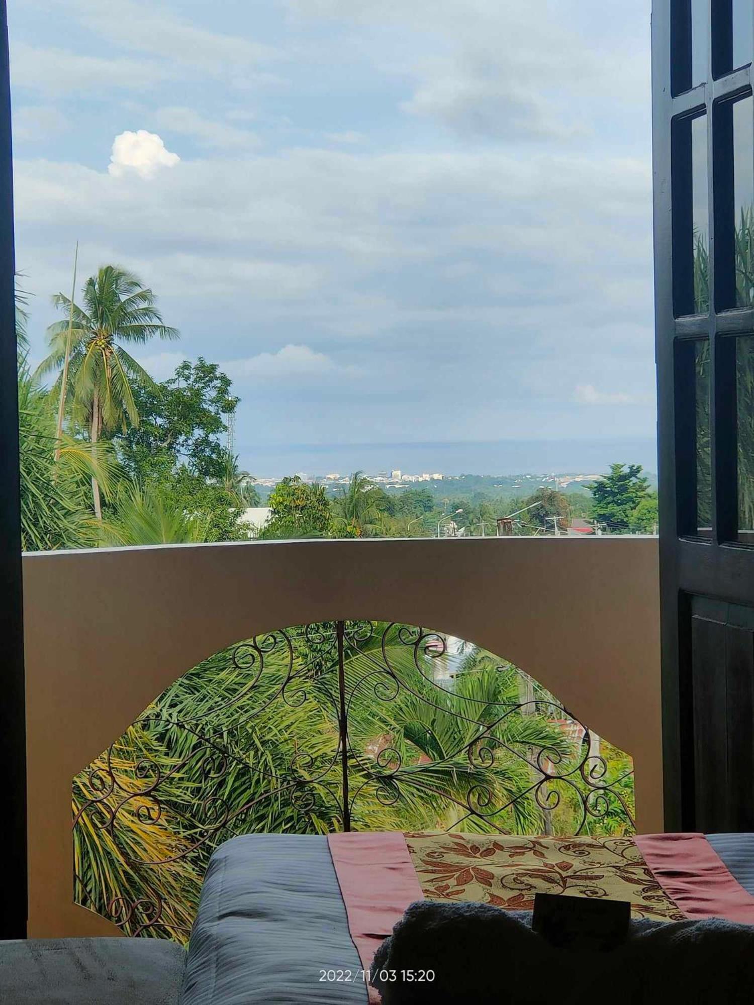 Deluxe Double Room with Balcony and Sea View - Photo 22