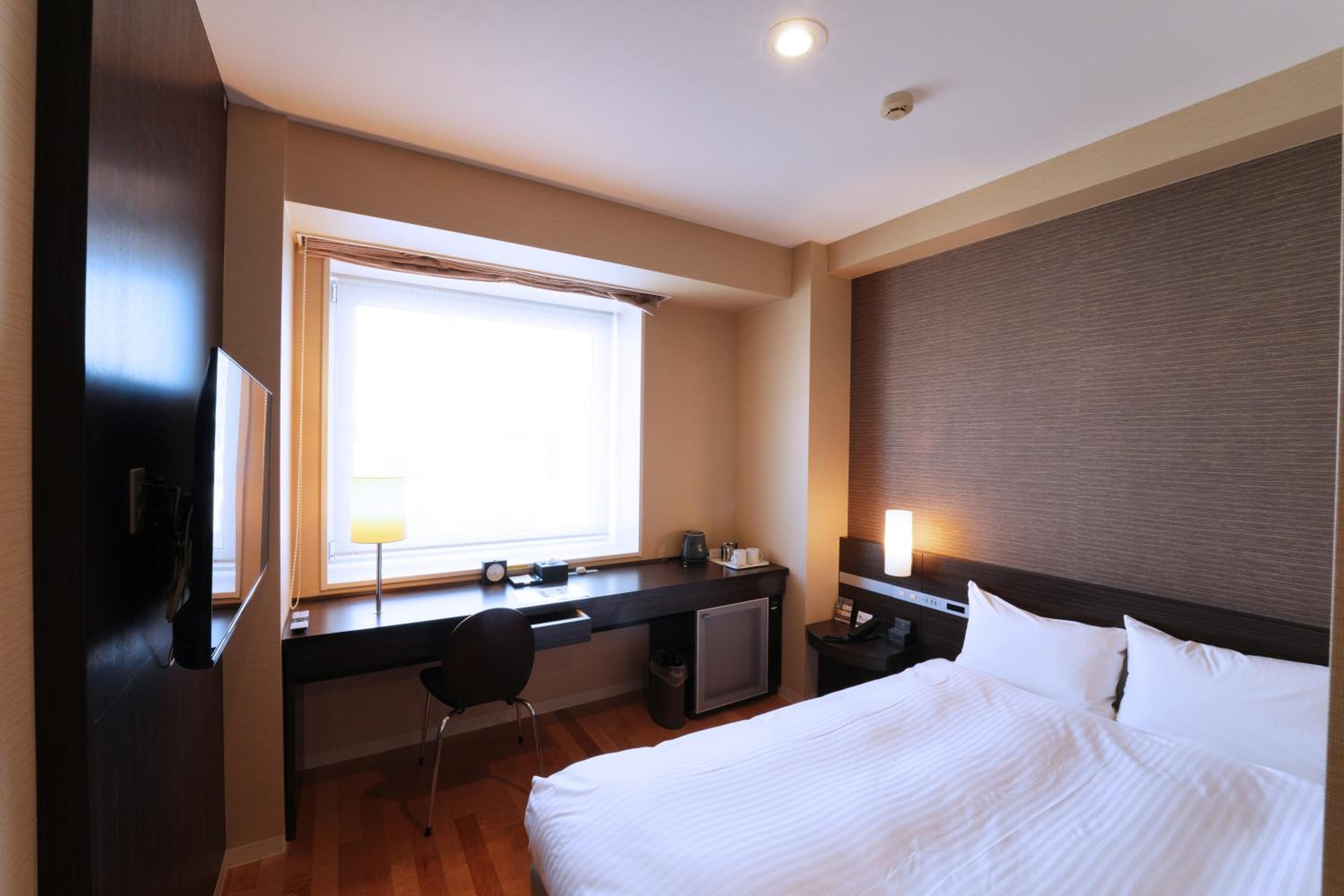 Standard Double Room with Small Double Bed - Non-Smoking - Photo 1