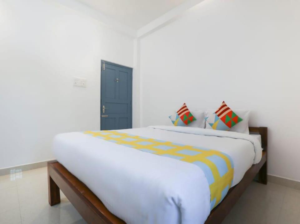Three-Bedroom Villa photo 1