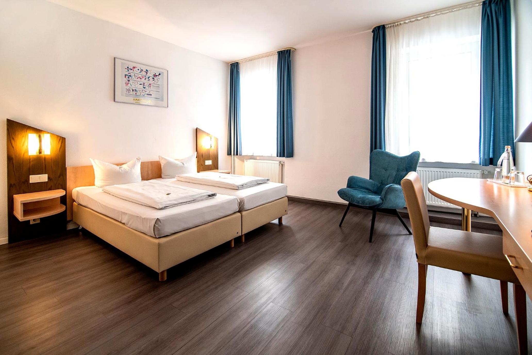 Standard Double Room - Photo 1