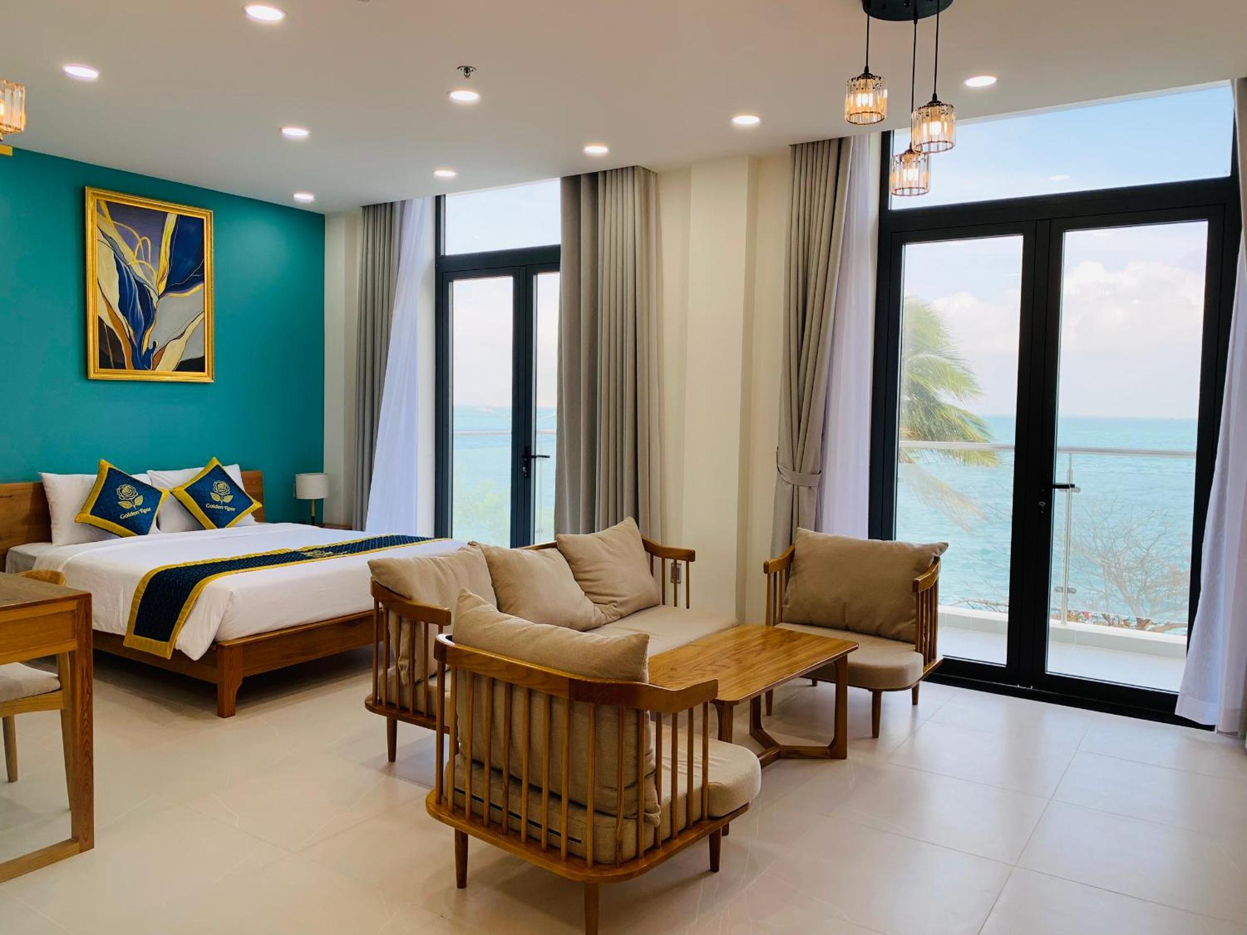 Suite with Sea View - Photo 1