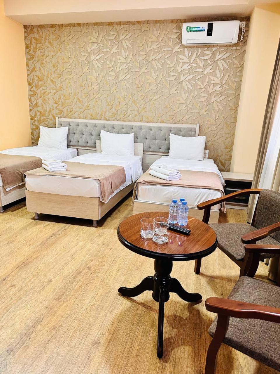 Classic Triple Room - Photo 1