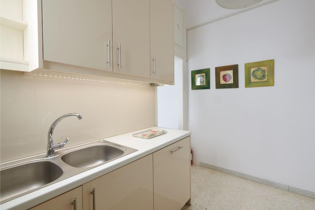 Two-Bedroom Apartment photo 2