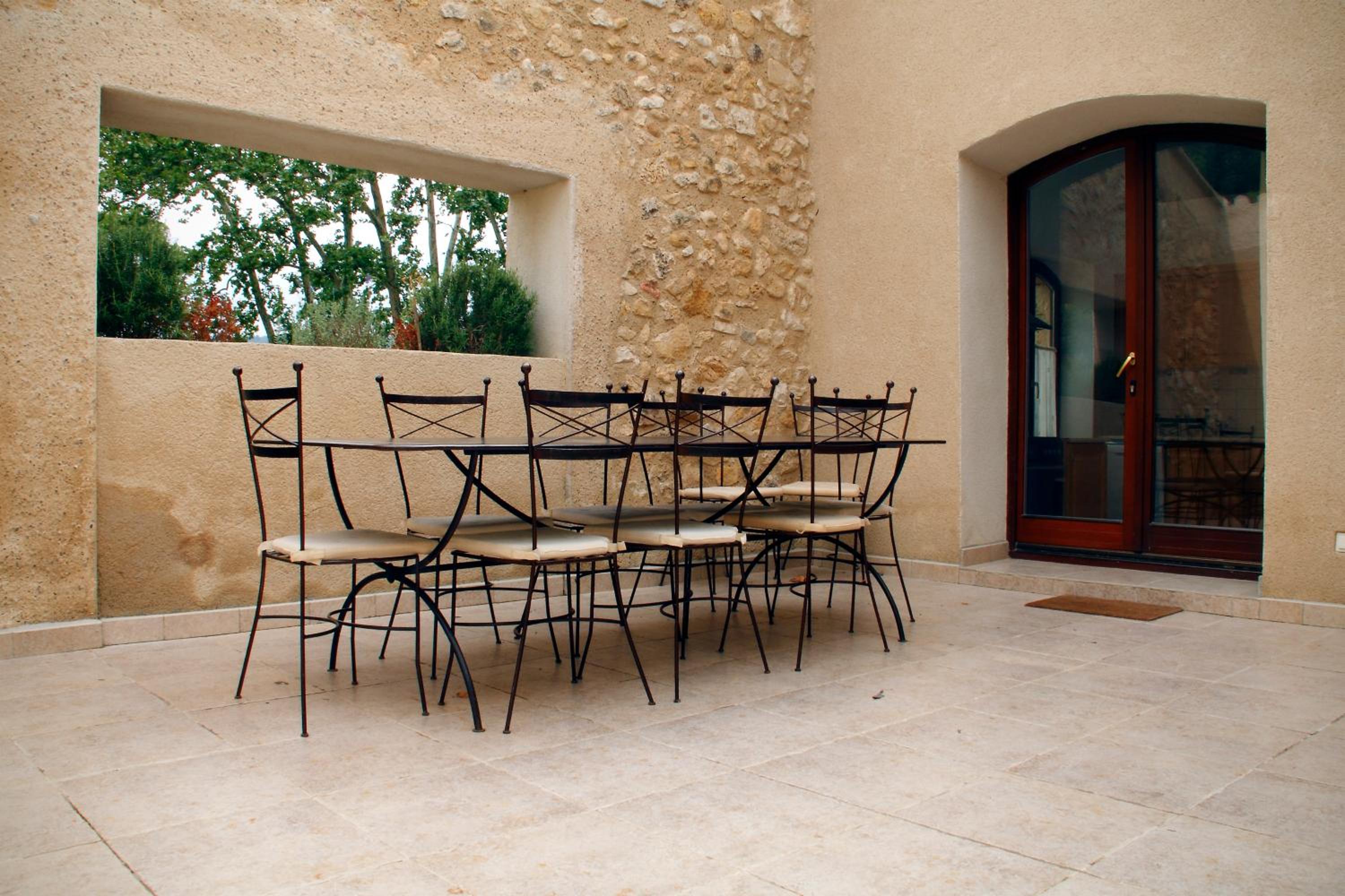 Four-Bedroom Apartment with Garden and Terrace (8 Adults) photo 2