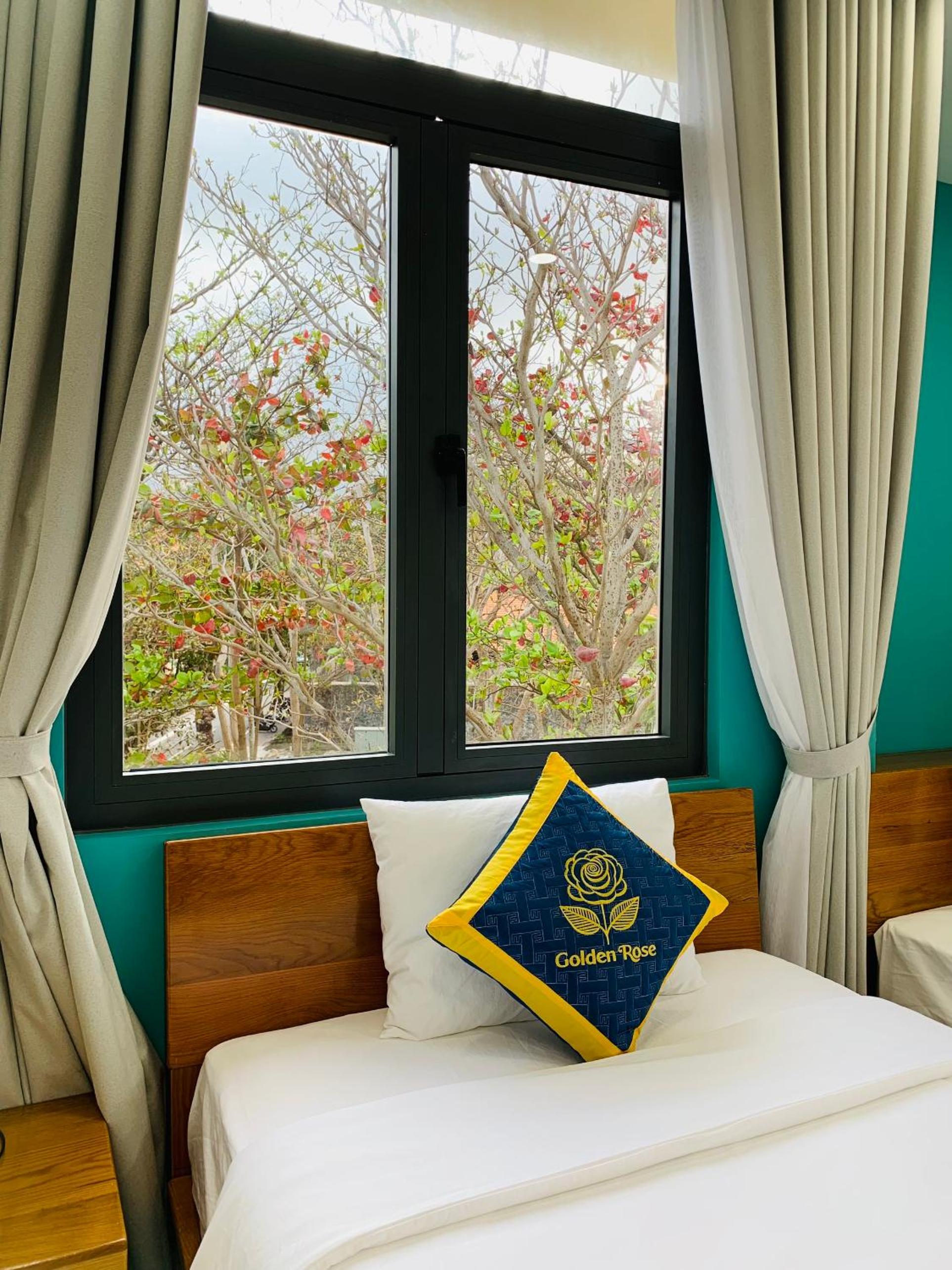 Standard Double or Twin Room - Photo 3