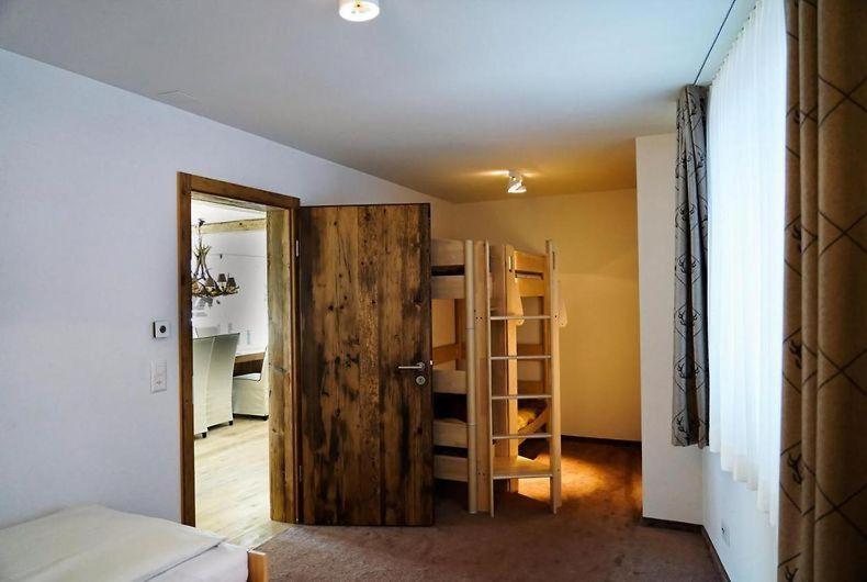 Apartment photo 3