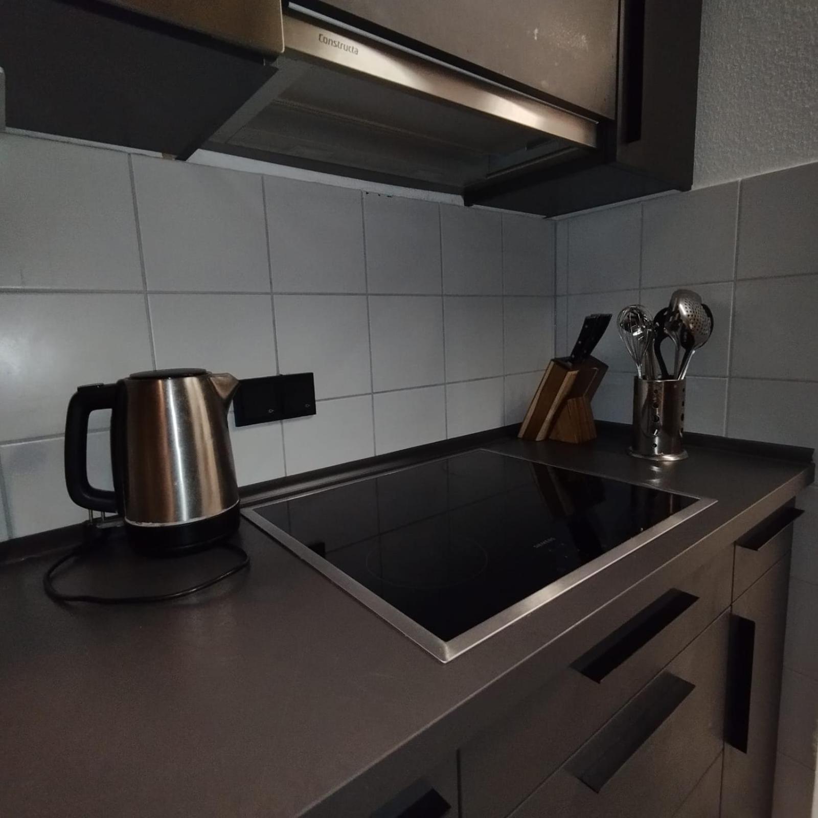 Apartment photo 2