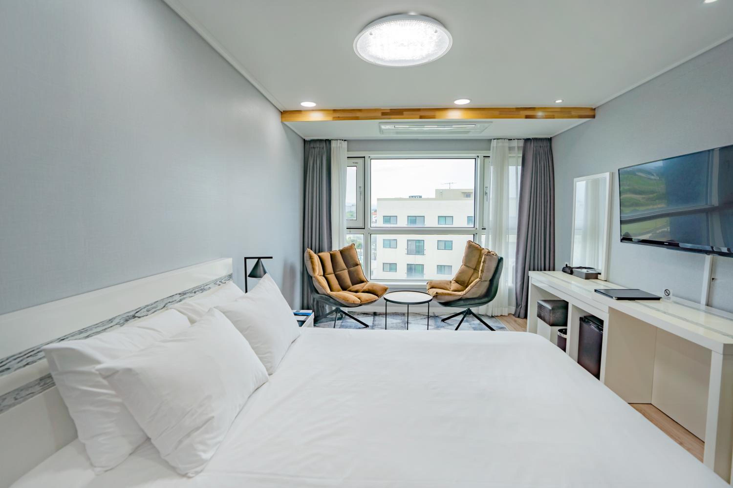 Deluxe Double Room - Photo 3