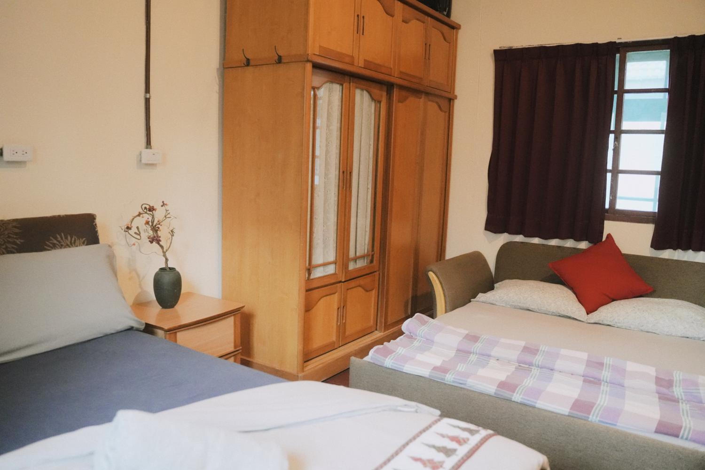 Quadruple Room - Photo 6