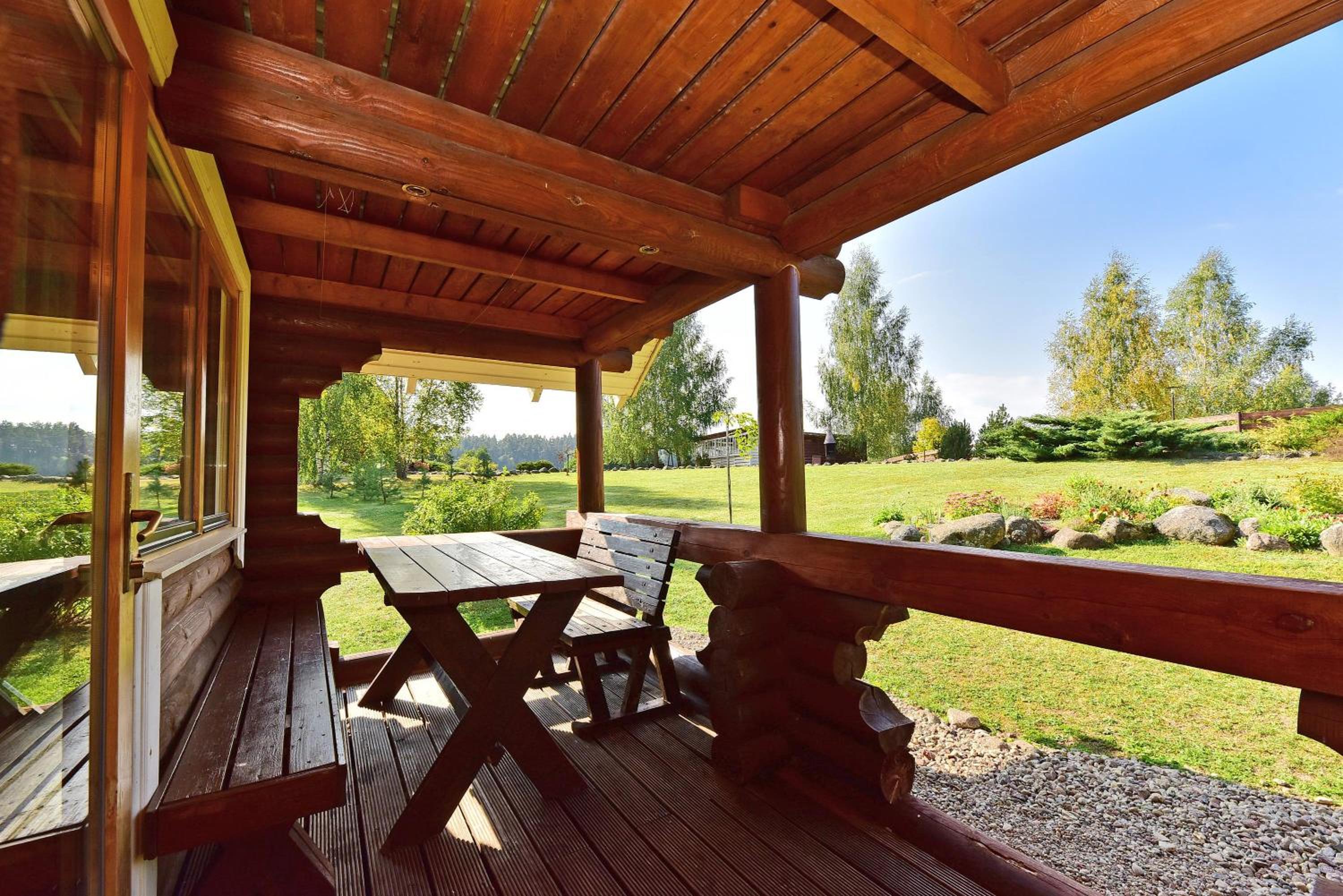 Family Room with Terrace - Photo 2