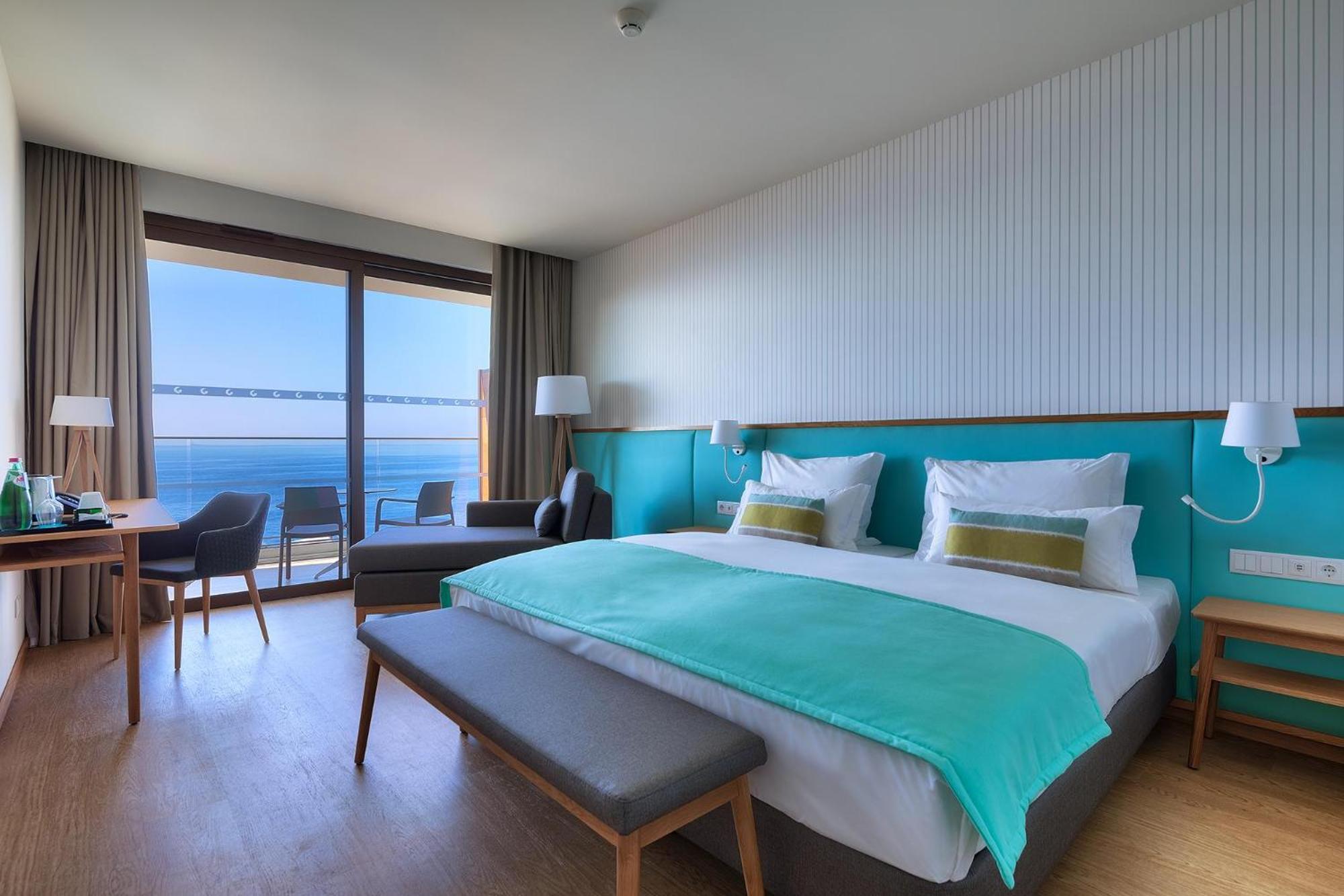 Twin Room with Sea View