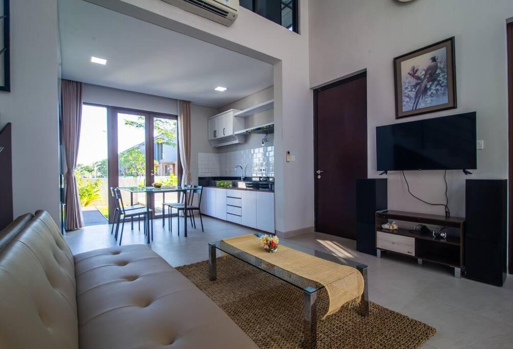 Two-Bedroom Villa photo 3