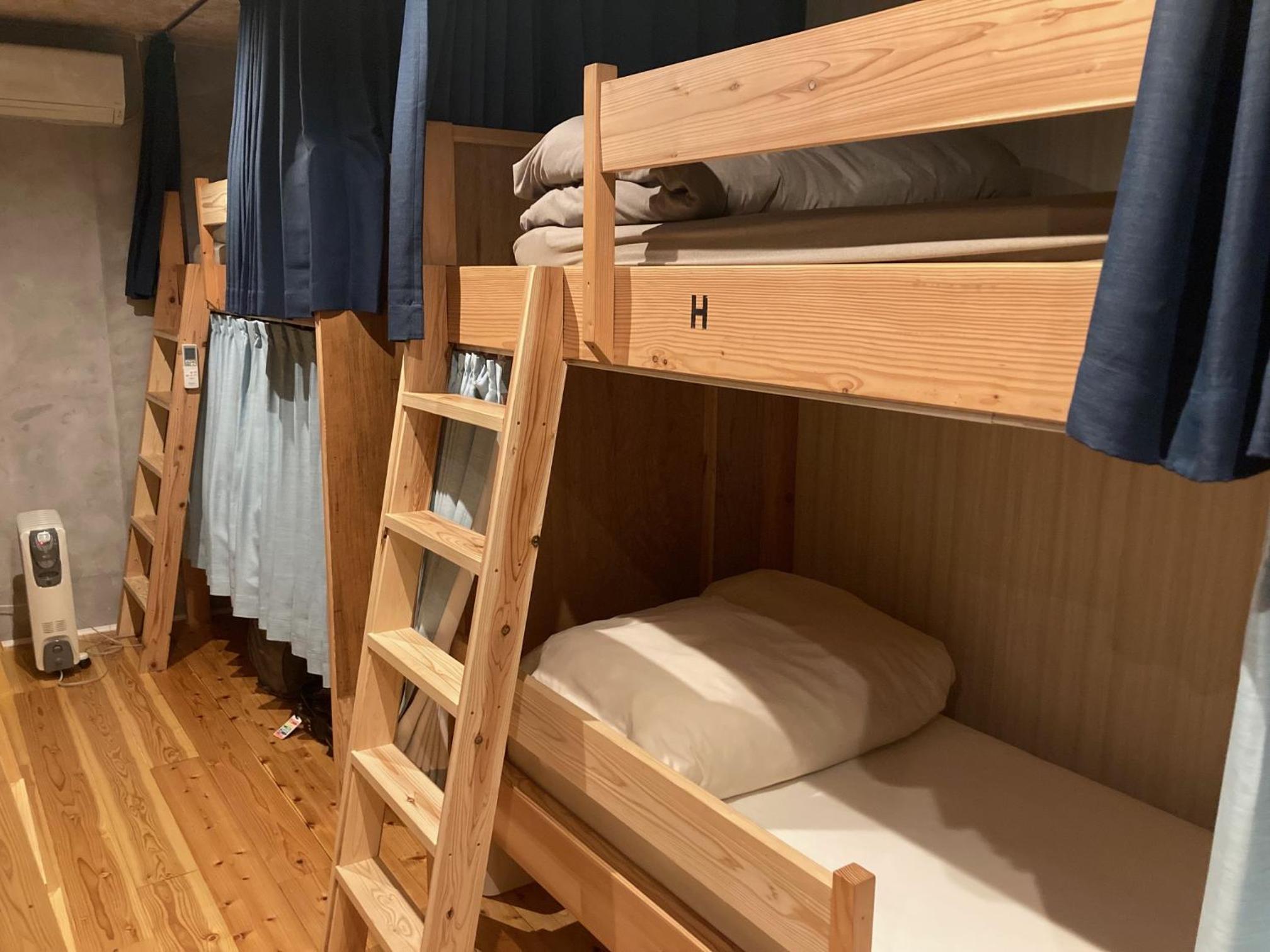 Bed in 8-Bed Mixed Dormitory Room