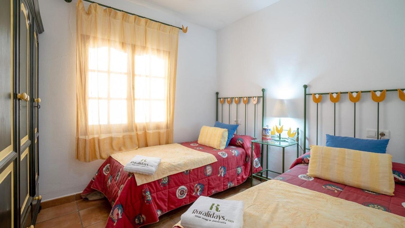Three-Bedroom House photo 3