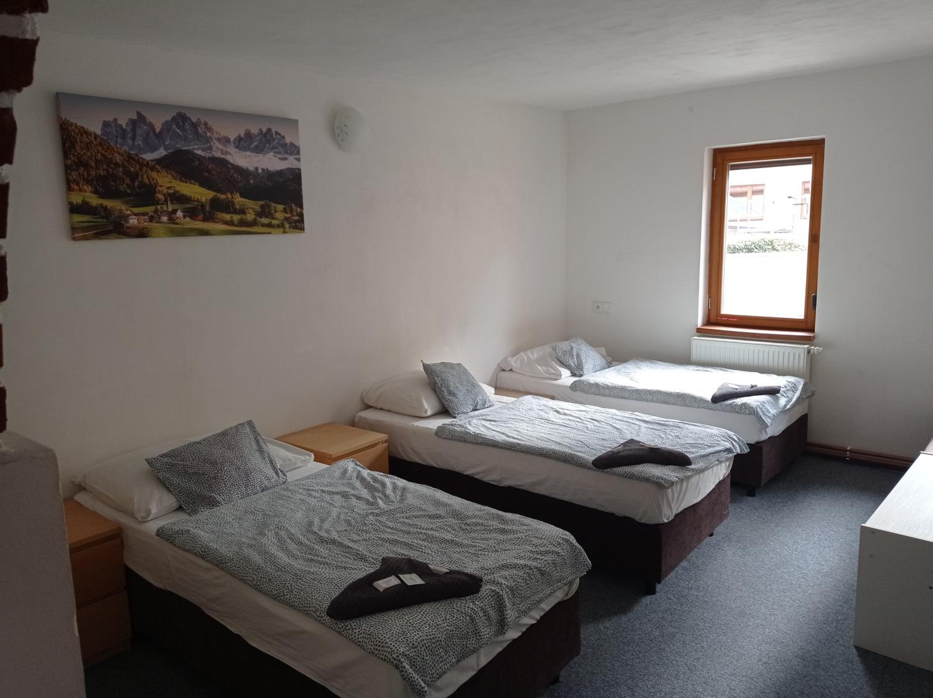 Standard Triple Room photo 3