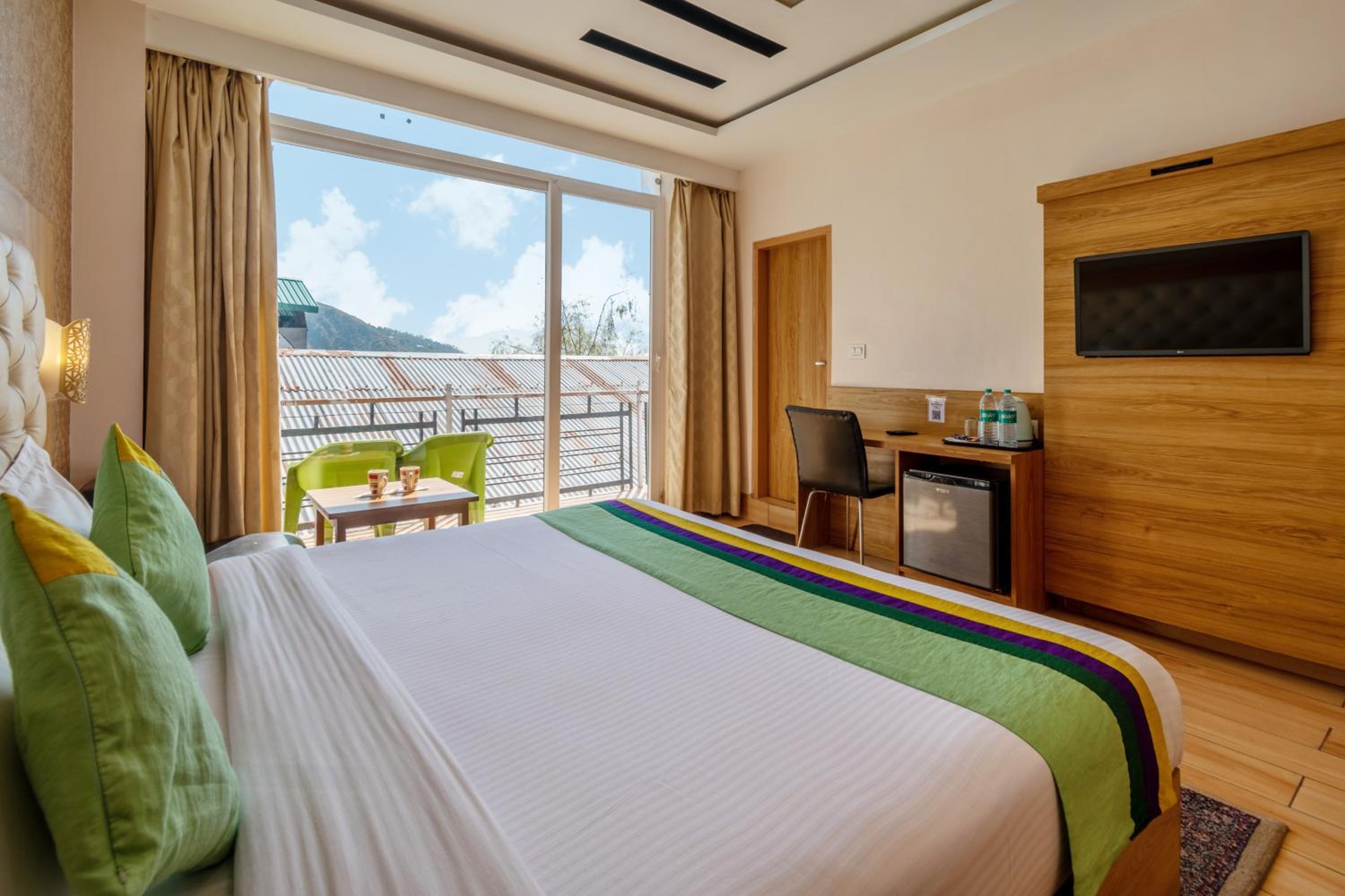 Standard Double Room - Photo 4