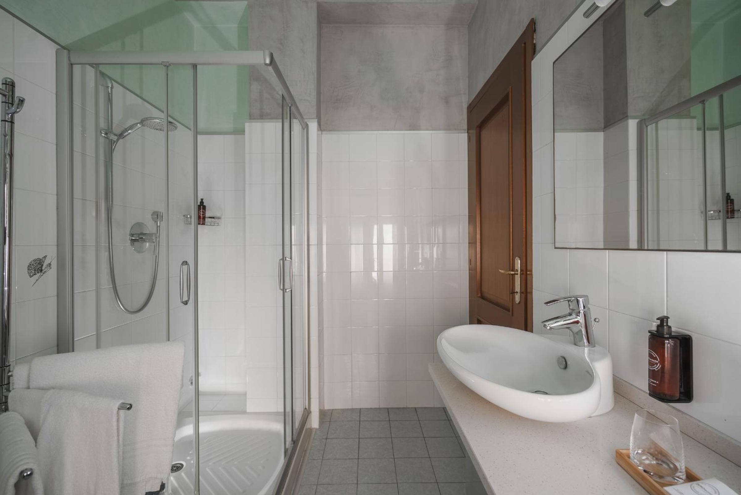 Superior Apartment - Photo 8