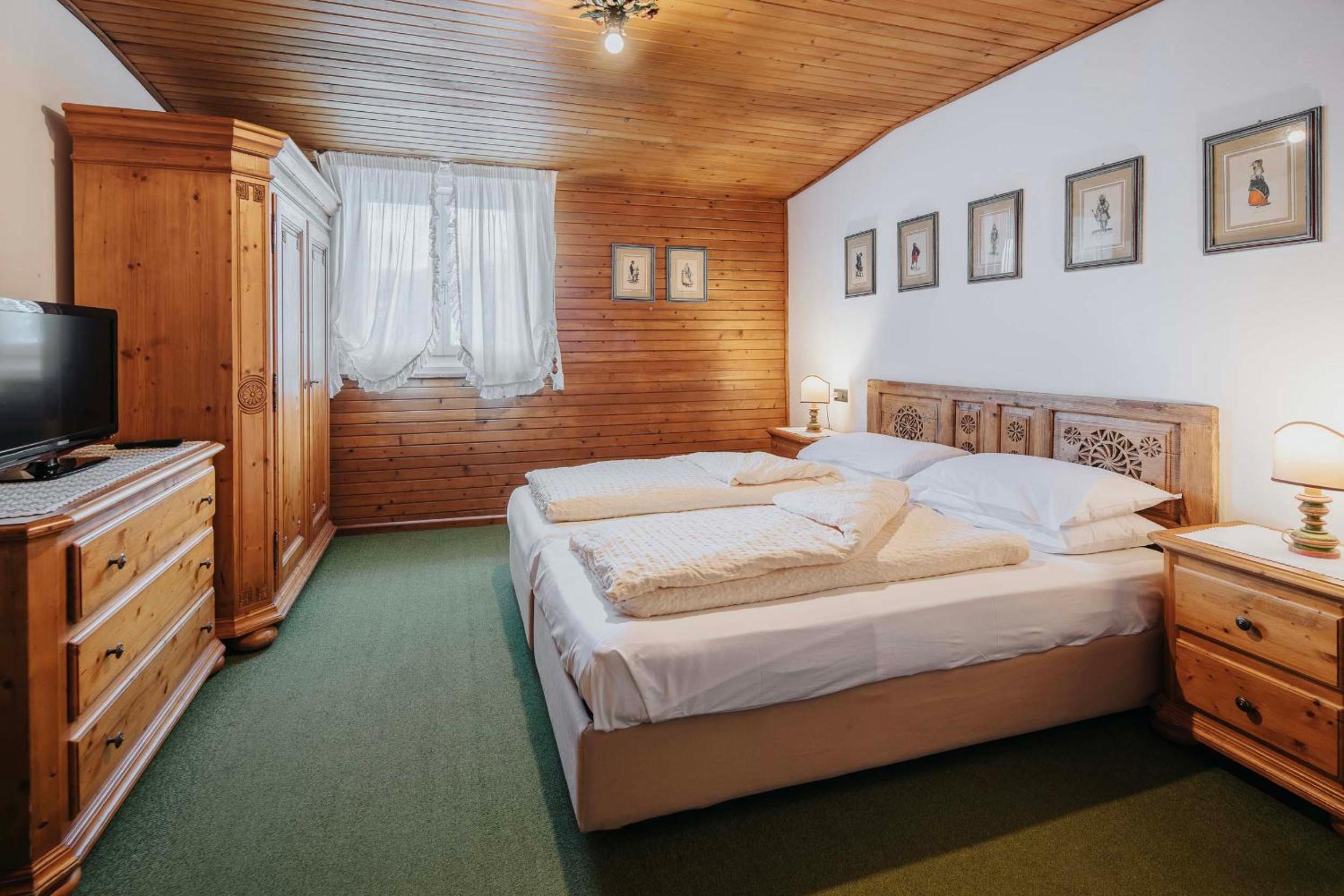 Economy Double Room - Photo 1