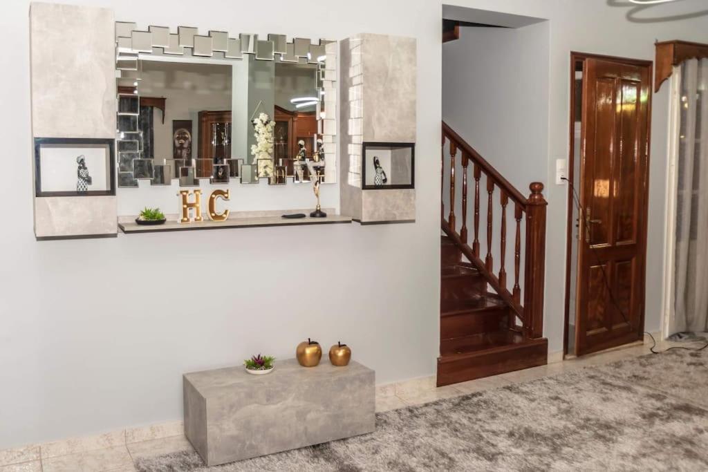 Three-Bedroom House photo 2