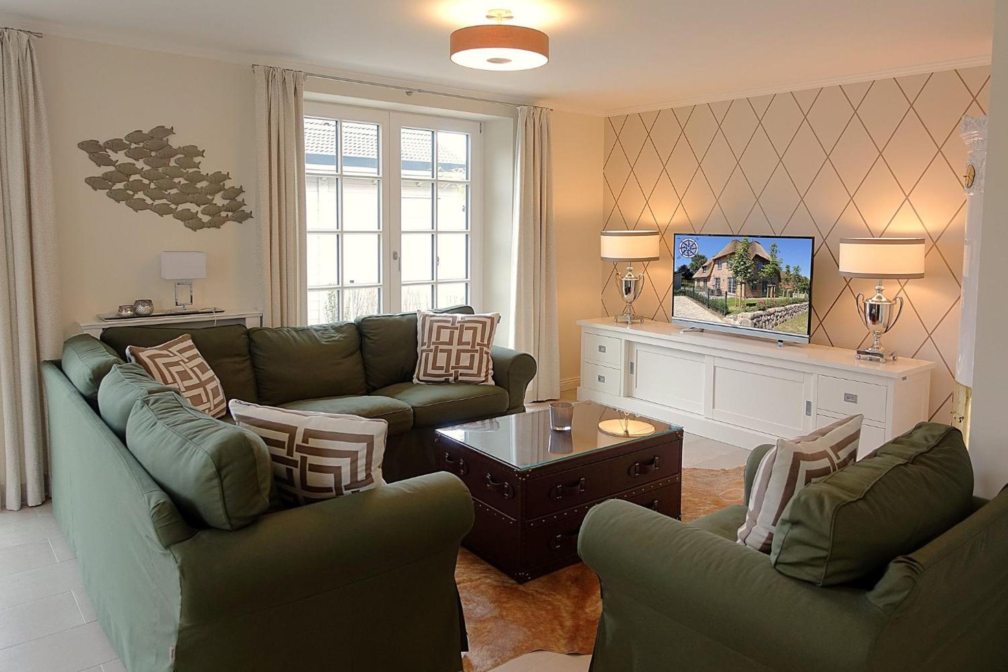 Three-Bedroom House photo 1