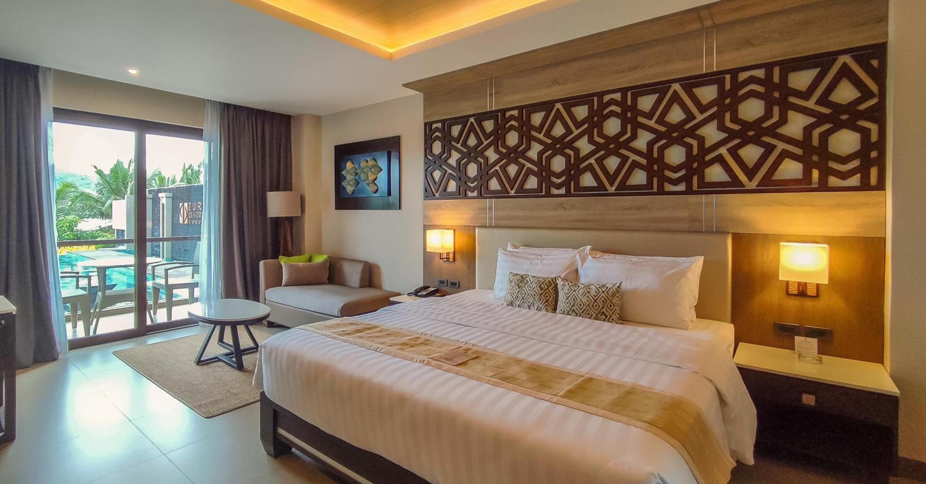 Double Room with Pool View