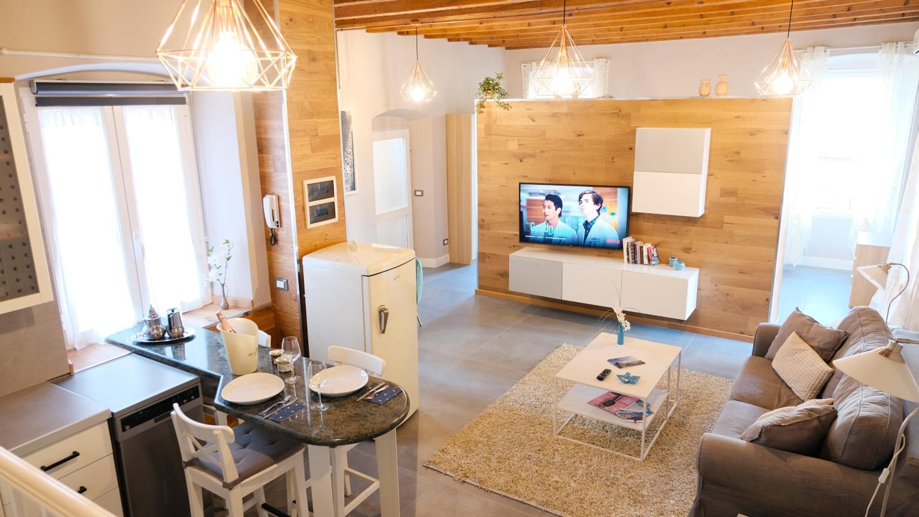 Studio (2 Adults)