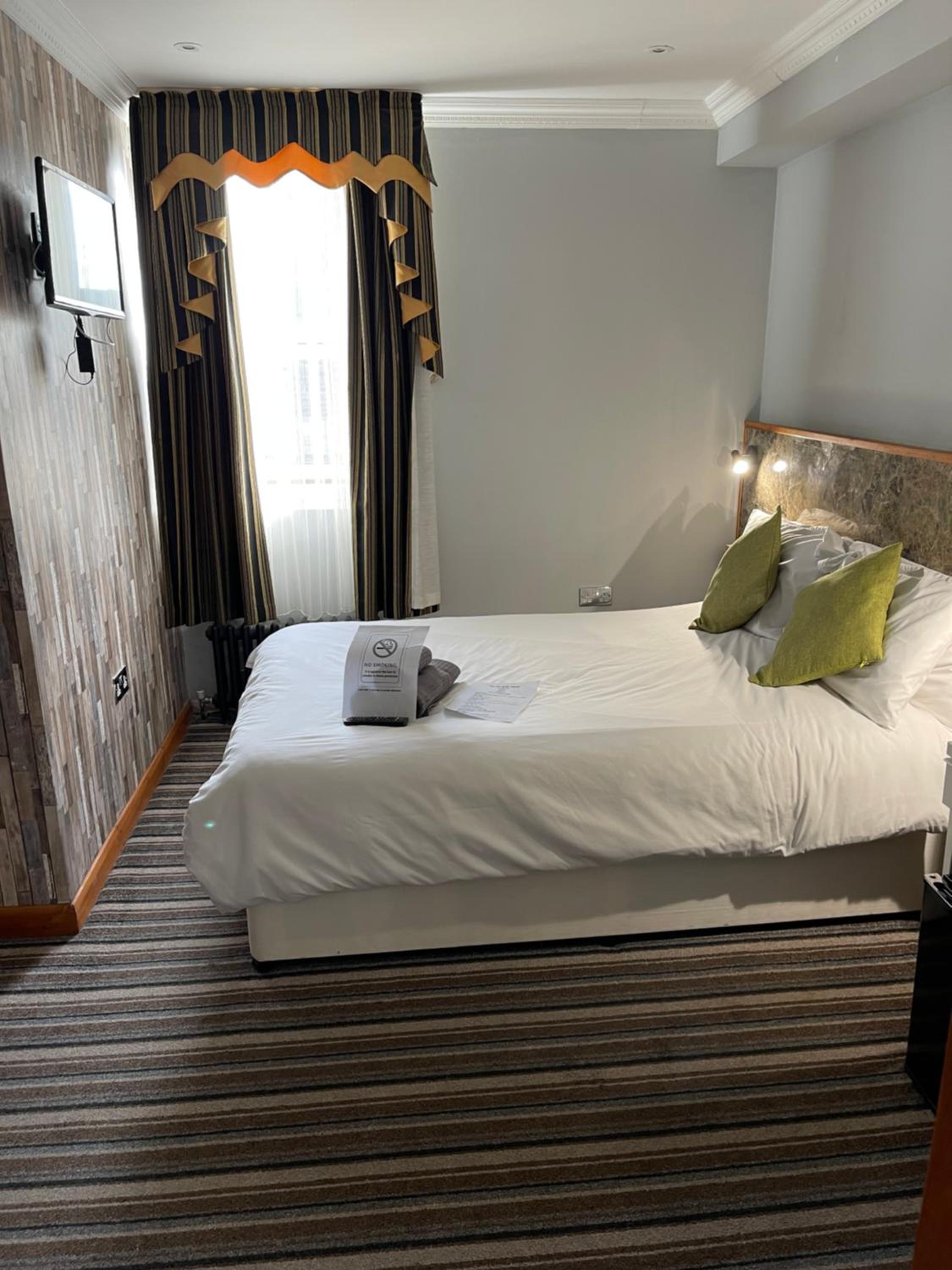 Double Room - Photo 29