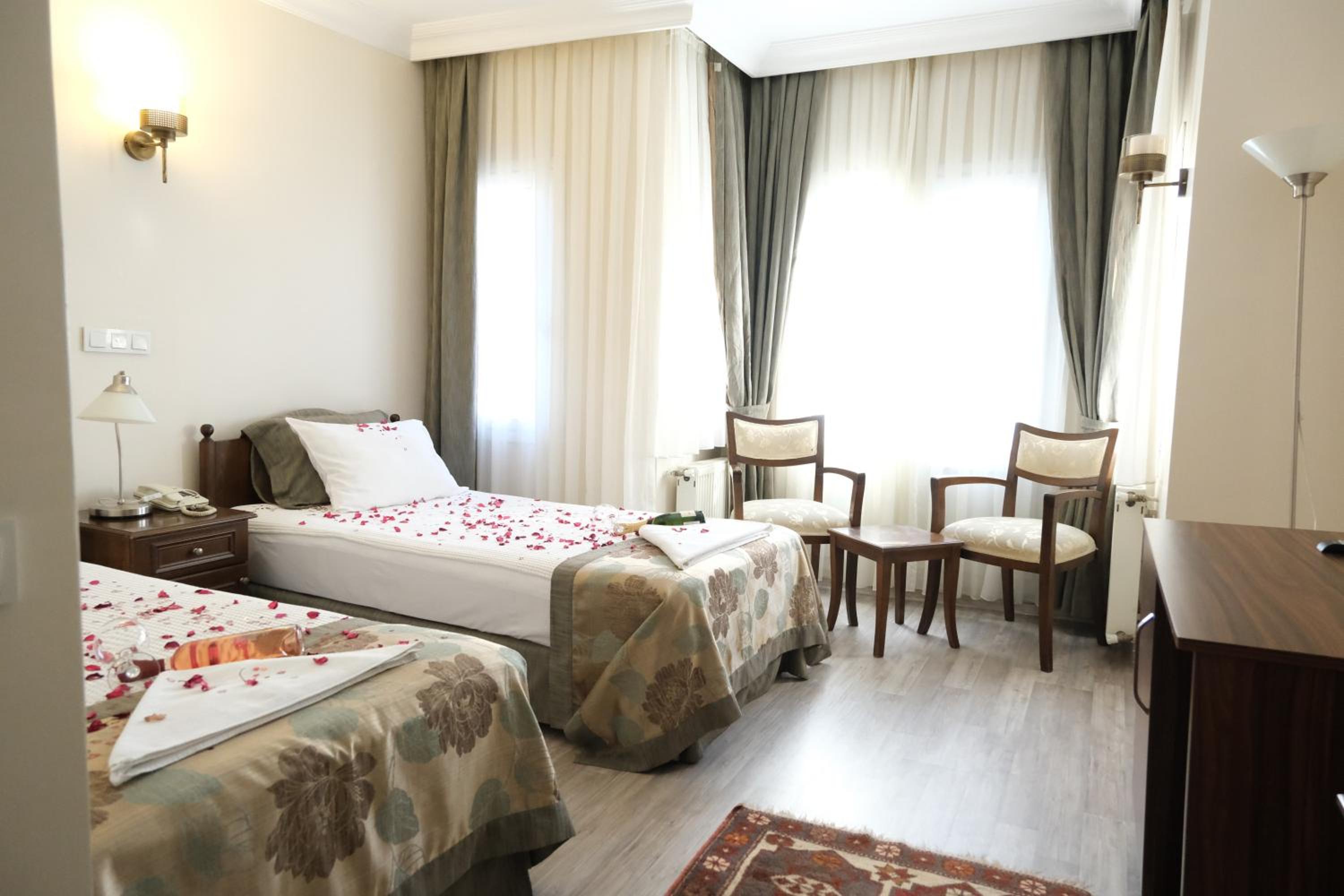 Standard Twin Room photo 1
