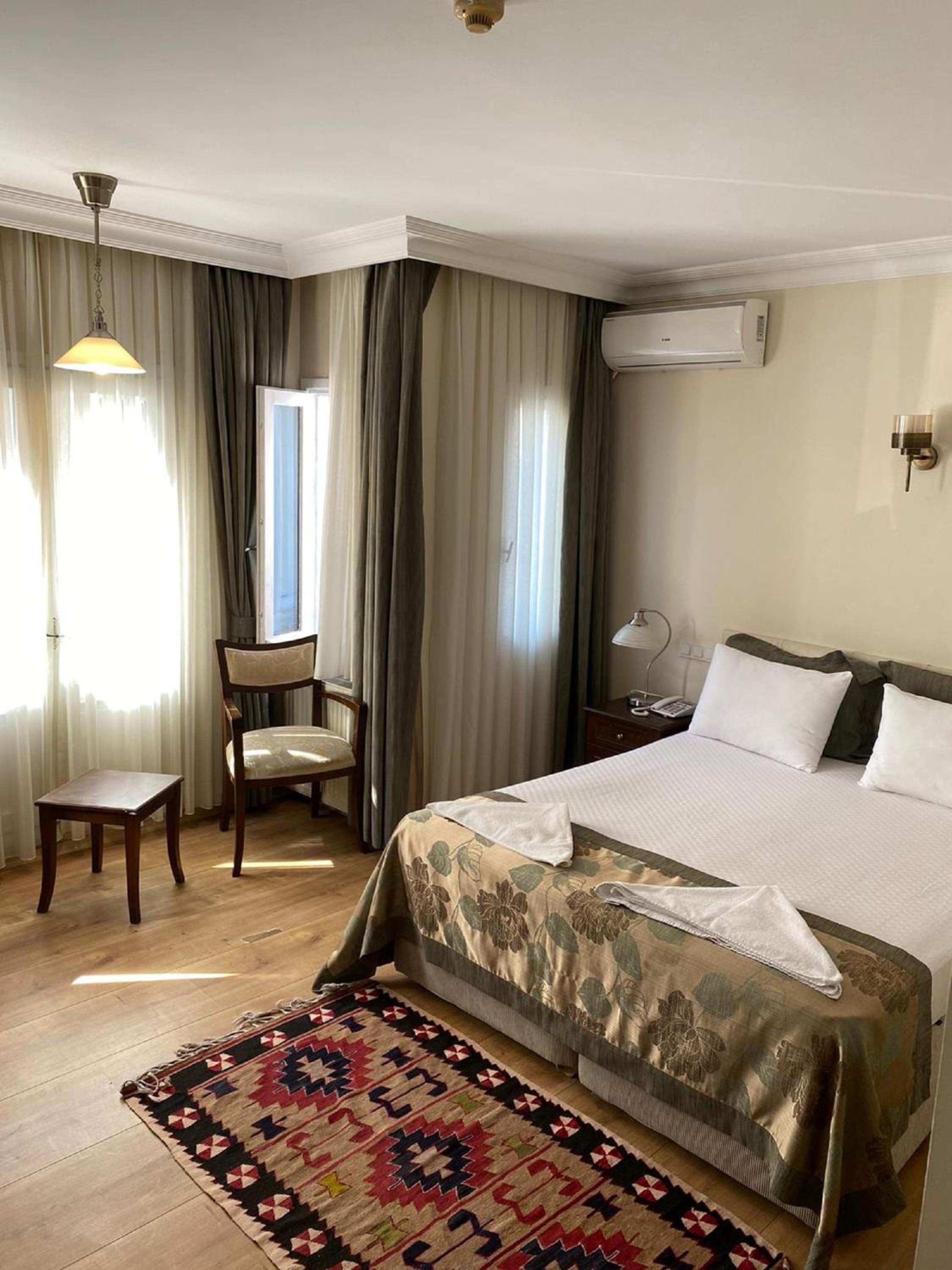Standard Double Room photo 1