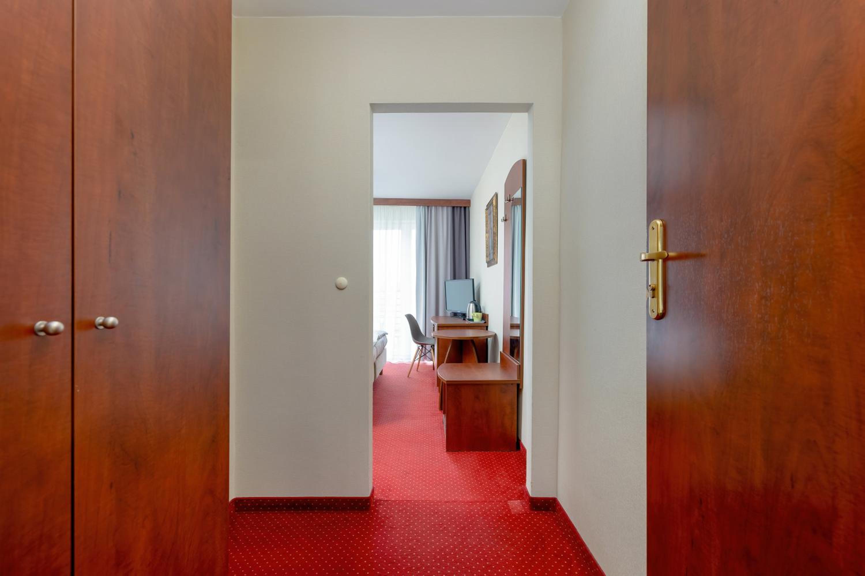 Double Room with Balcony photo 1