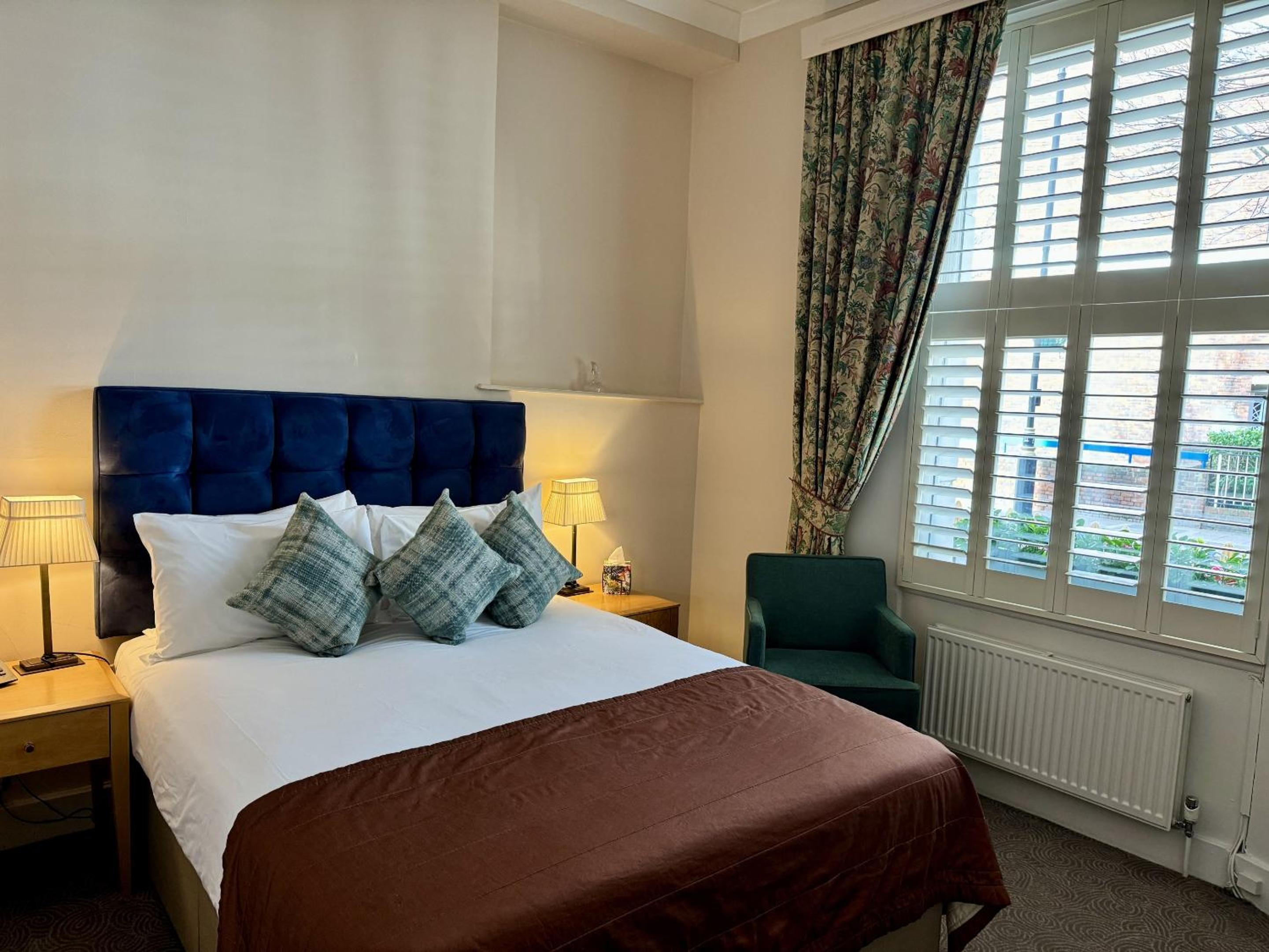 Standard Double Room photo 1