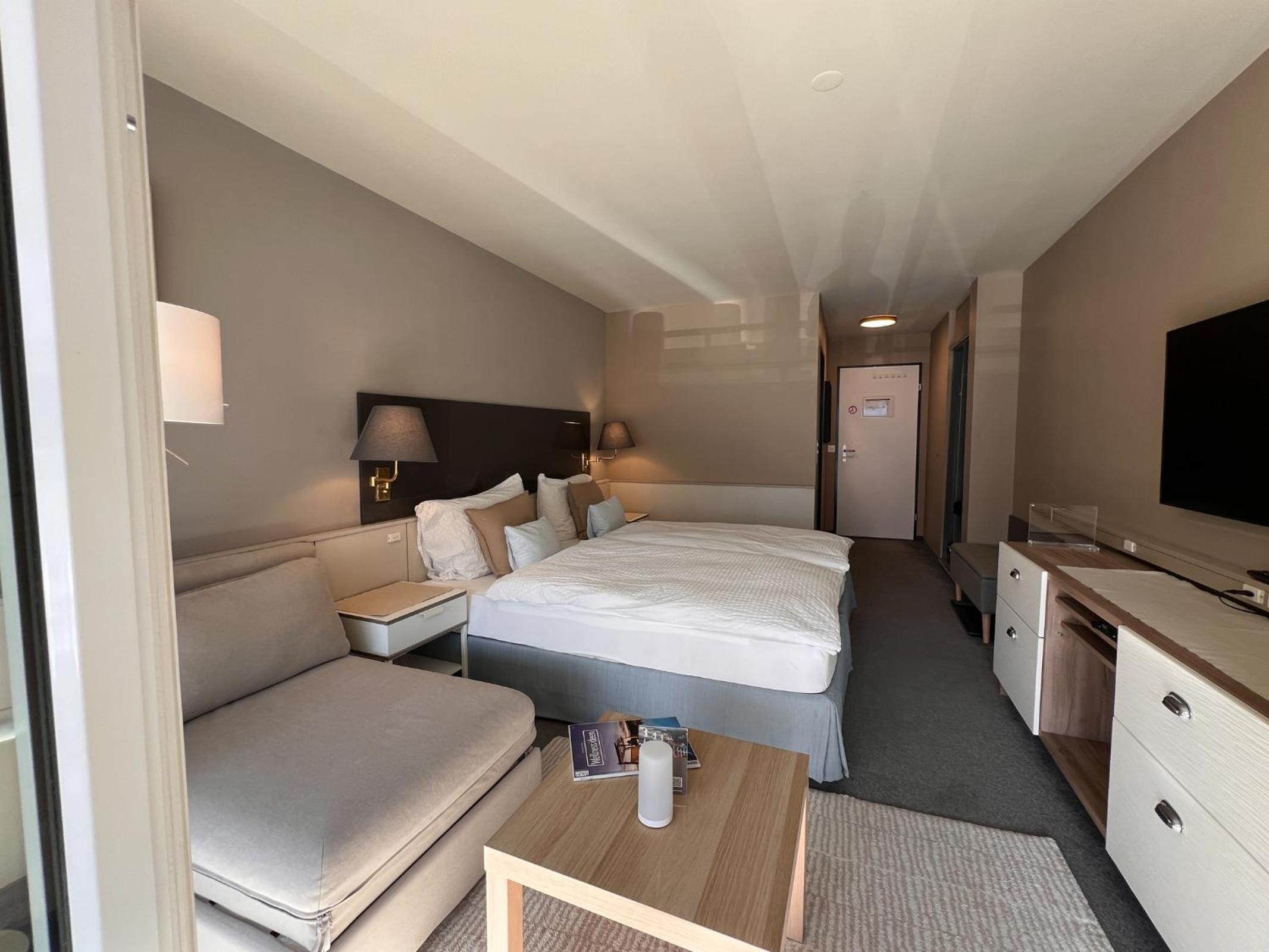 Double Room with Balcony photo 2