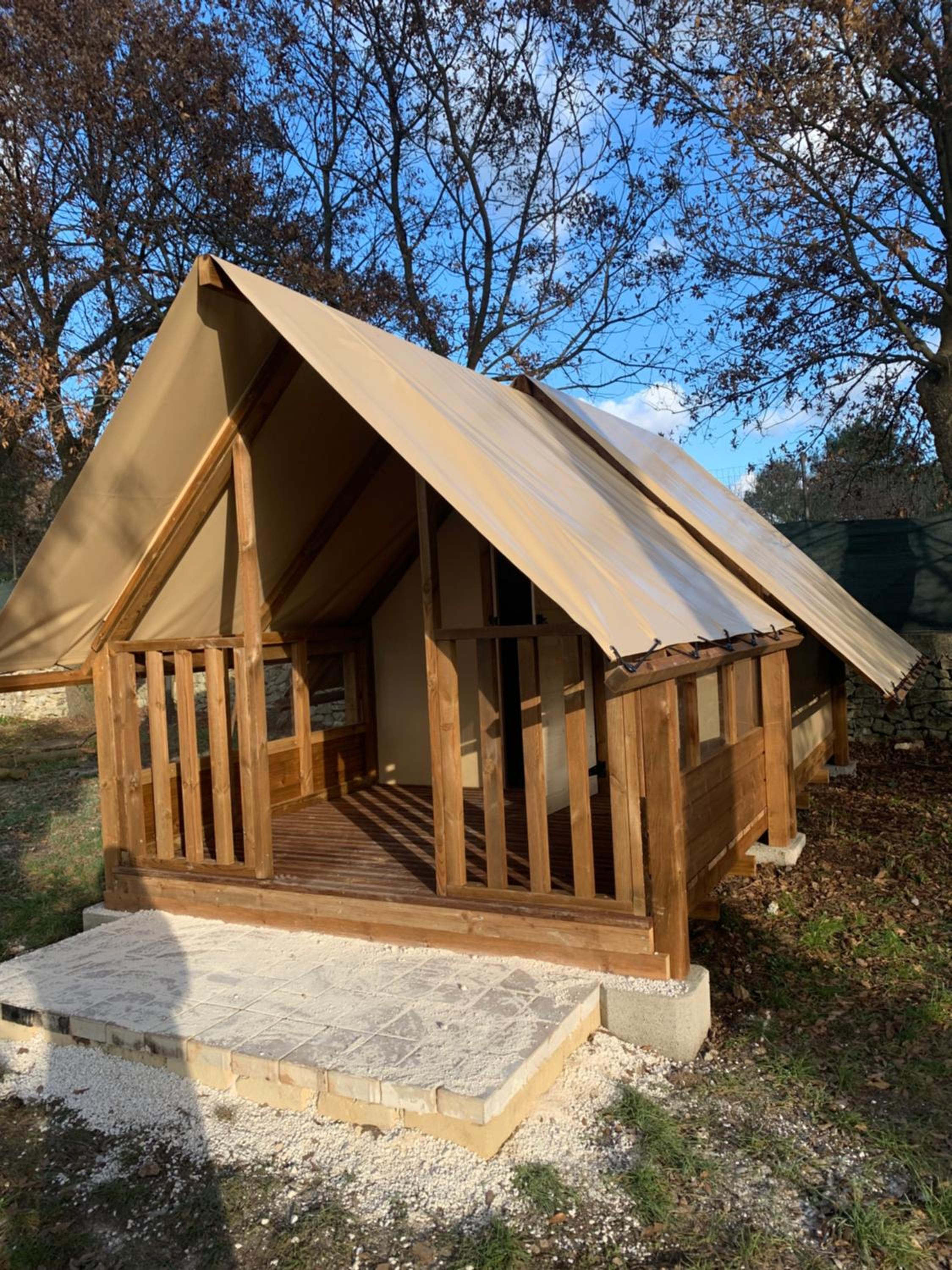 Tent  - Photo 1