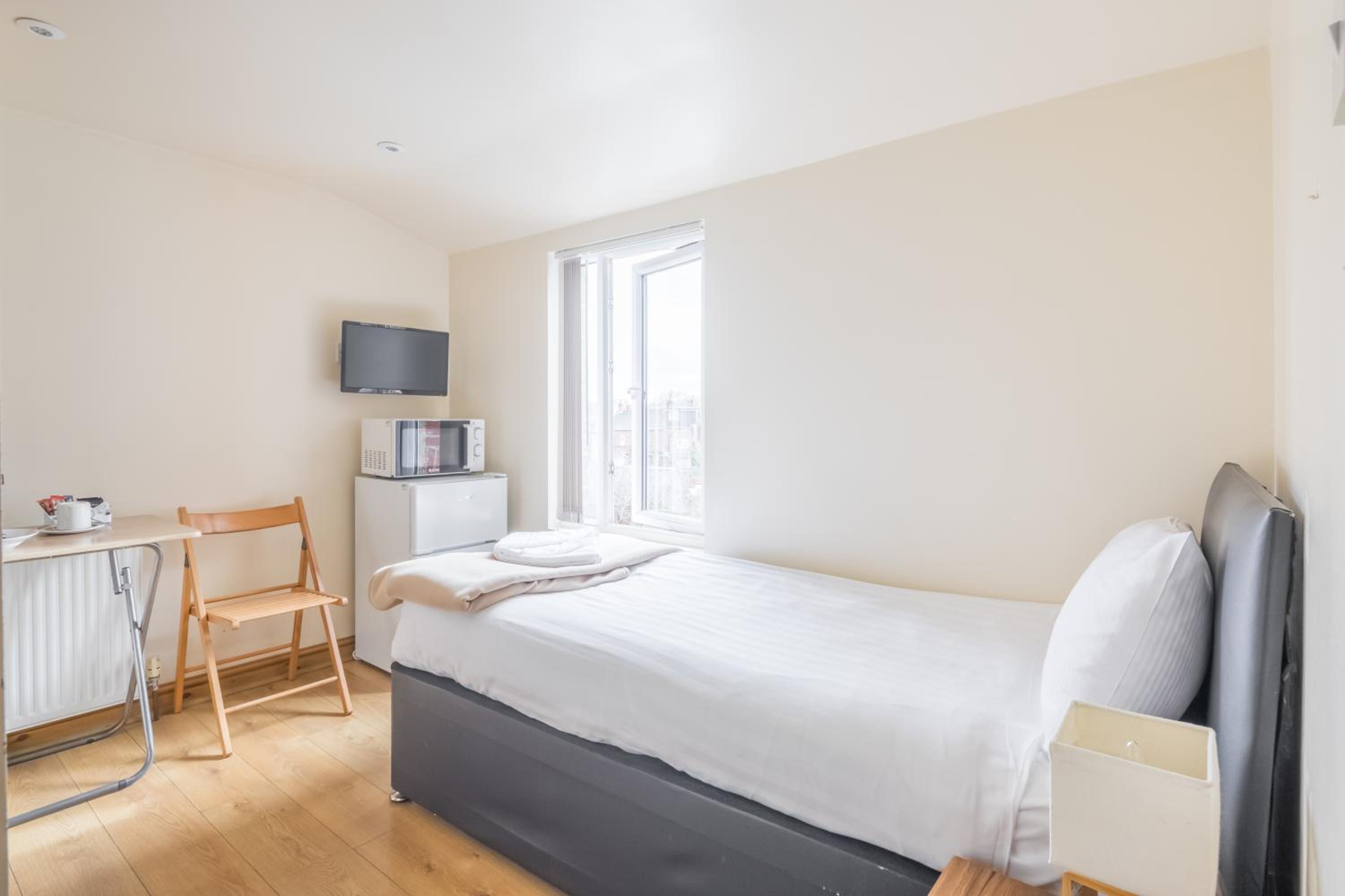 Budget Single Room photo 1