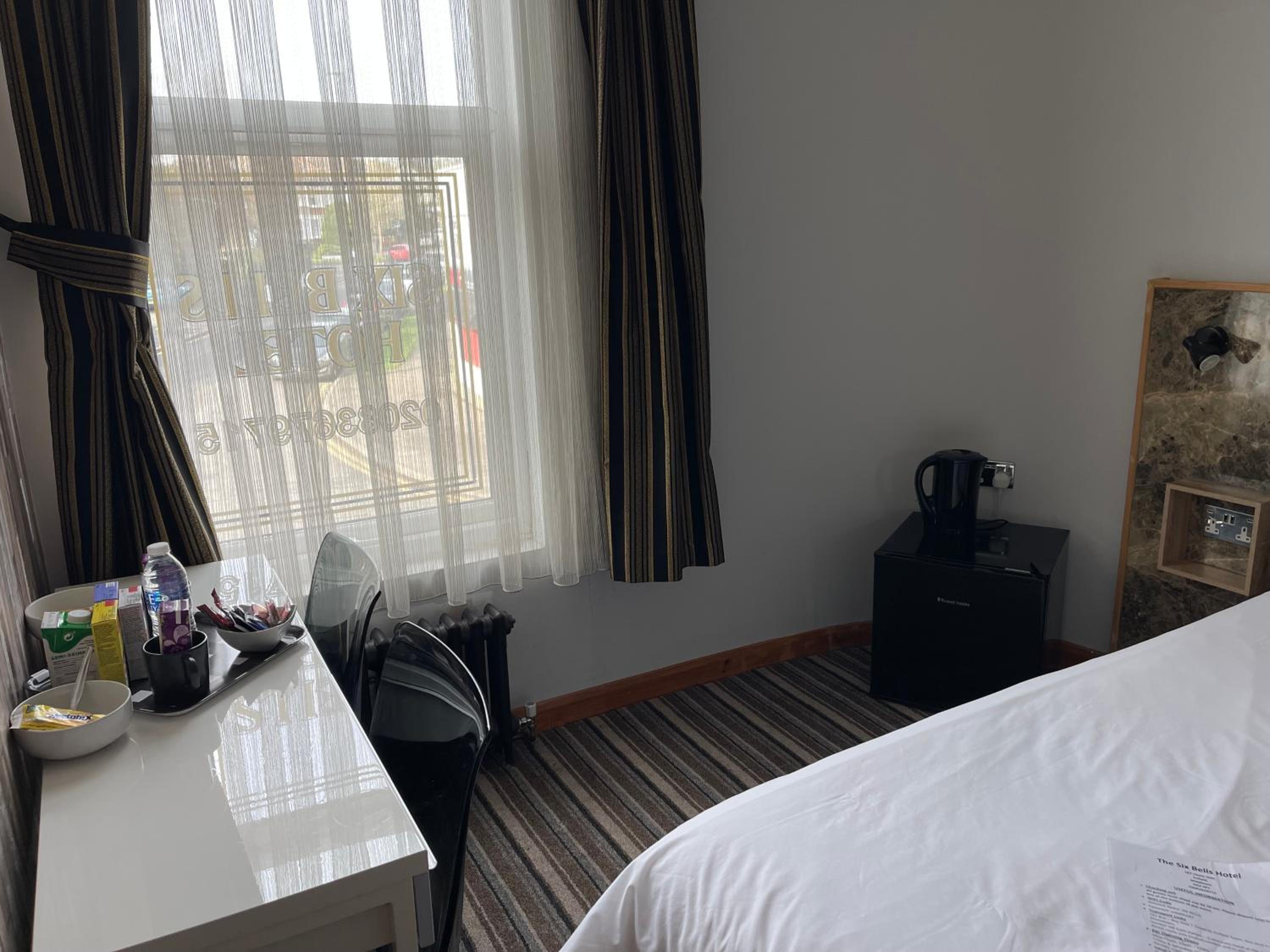 Double Room - Photo 15