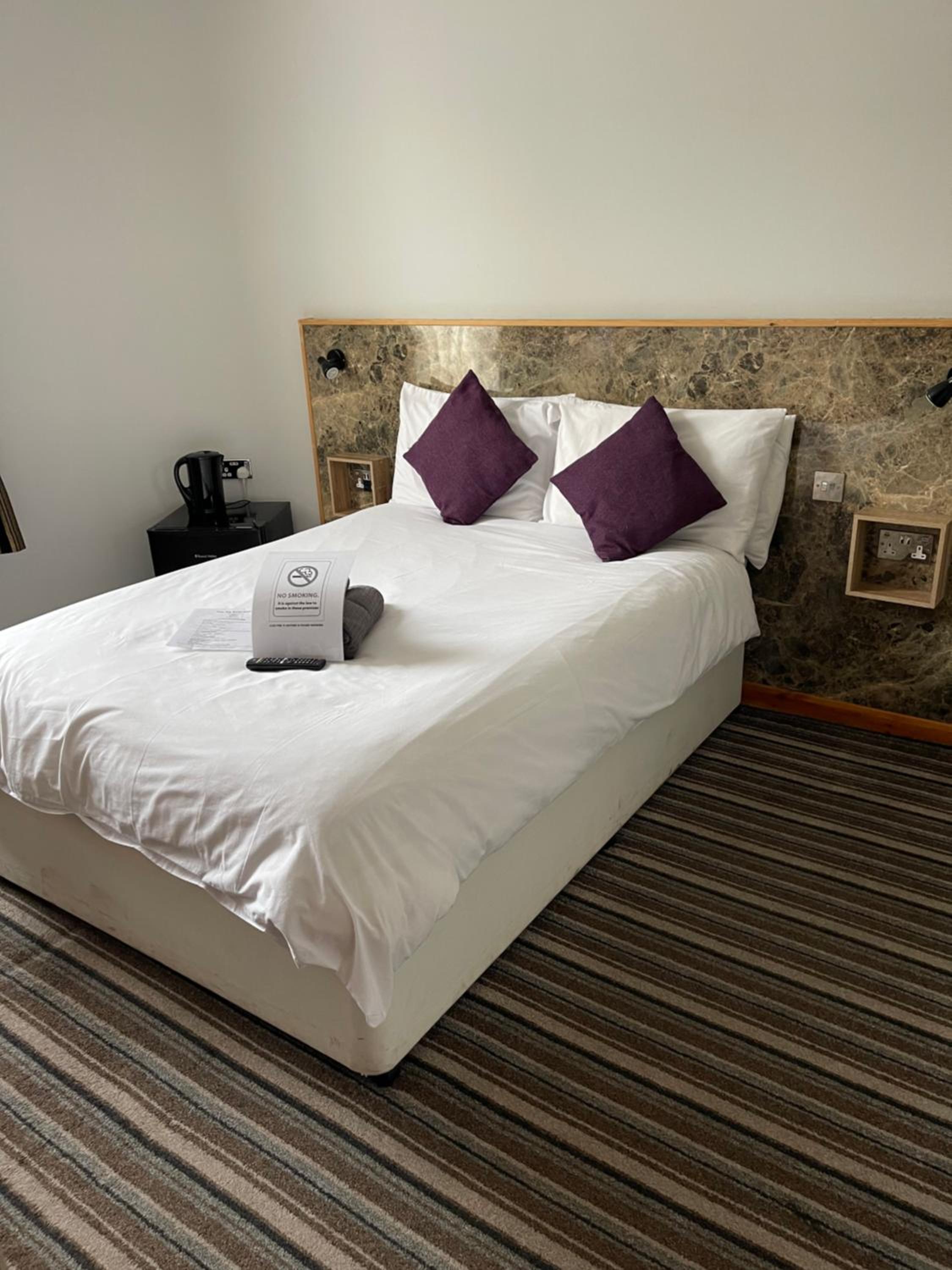 Double Room - Photo 20