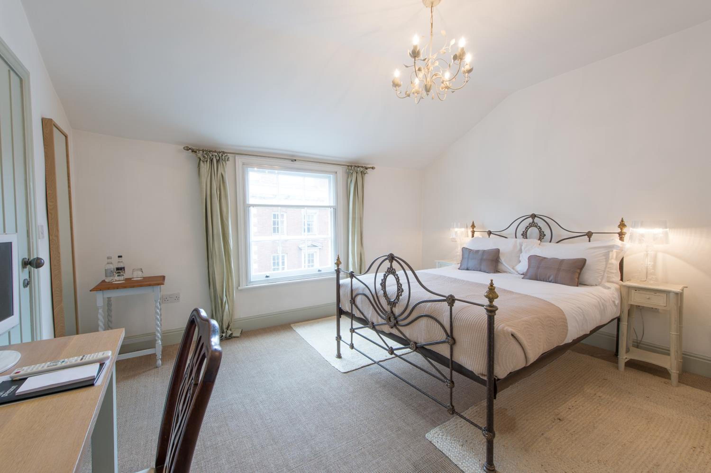 Deluxe Double Room photo 2
