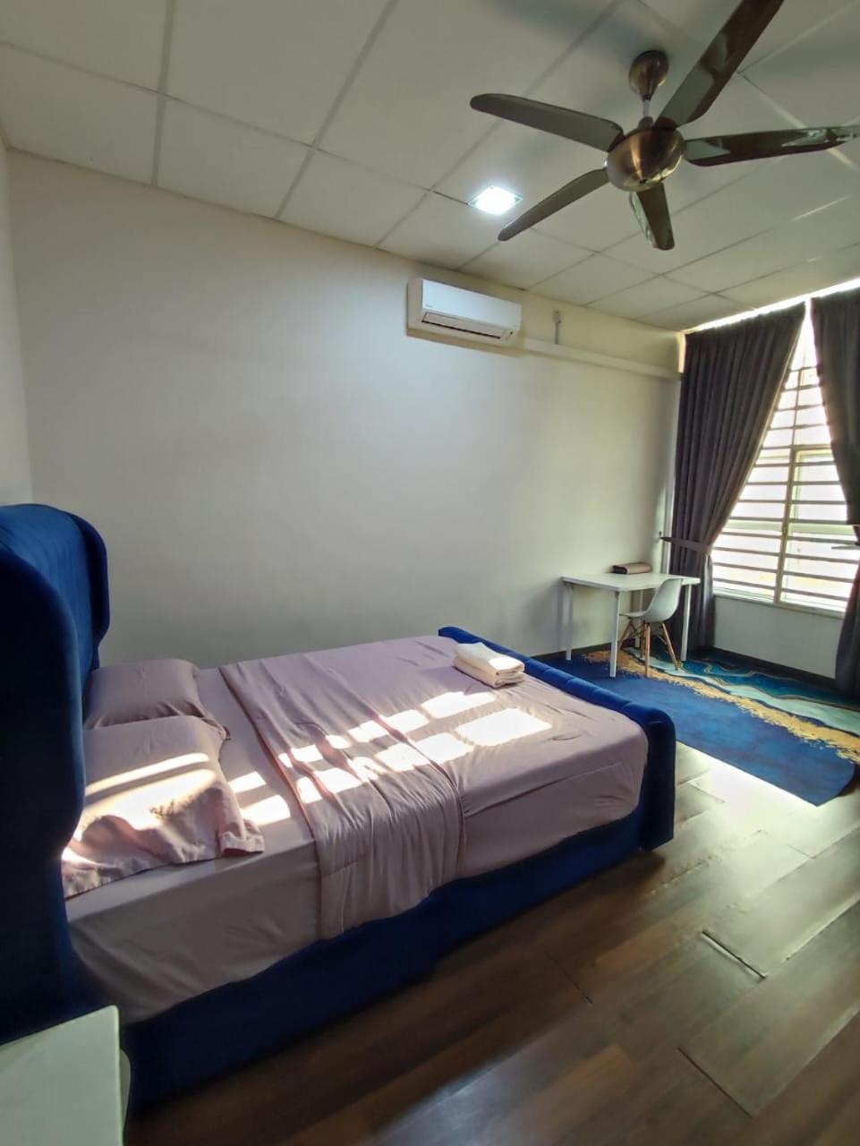 Deluxe Double Room with Shower