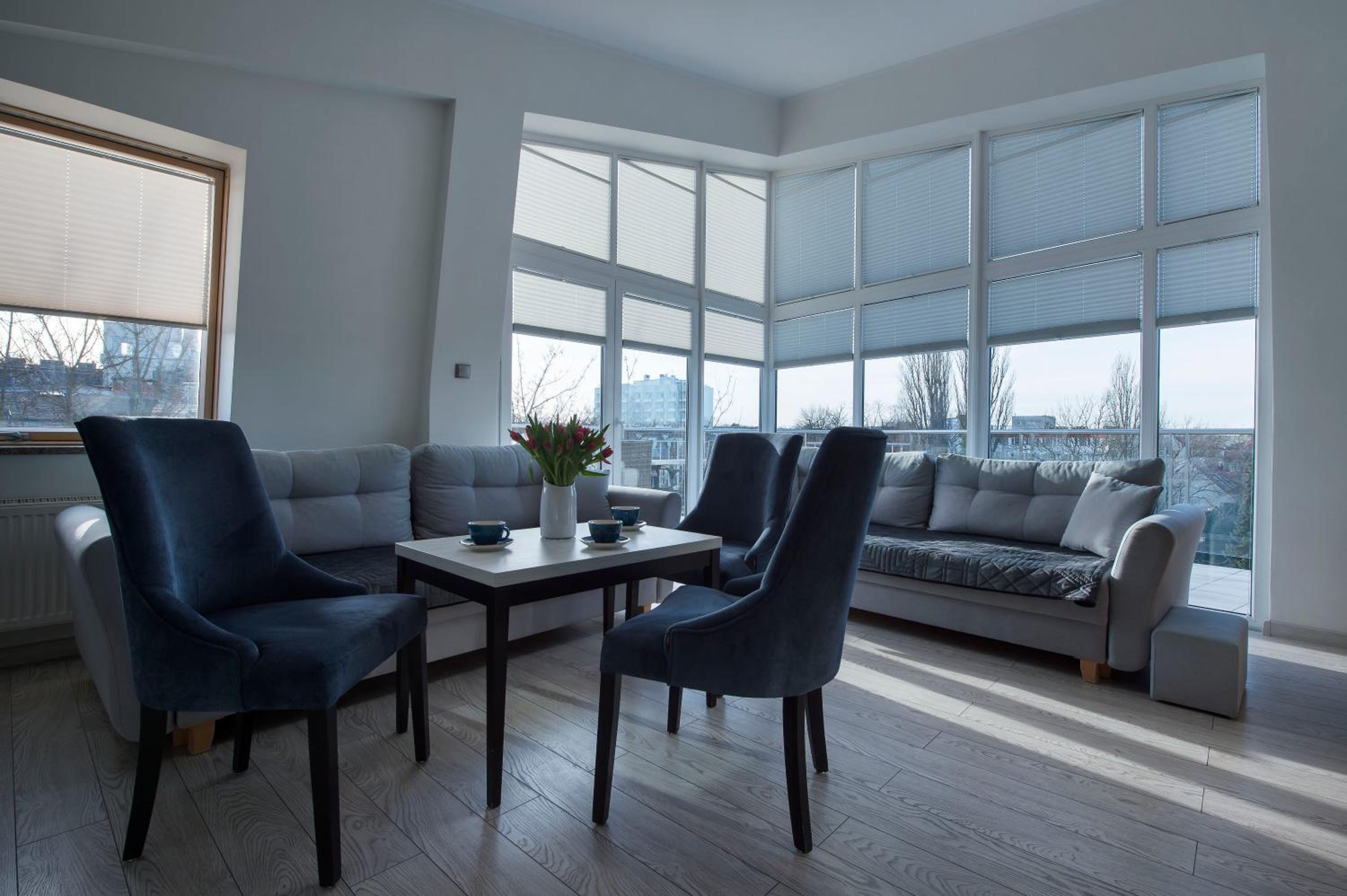 Two-Bedroom Apartment - Photo 16