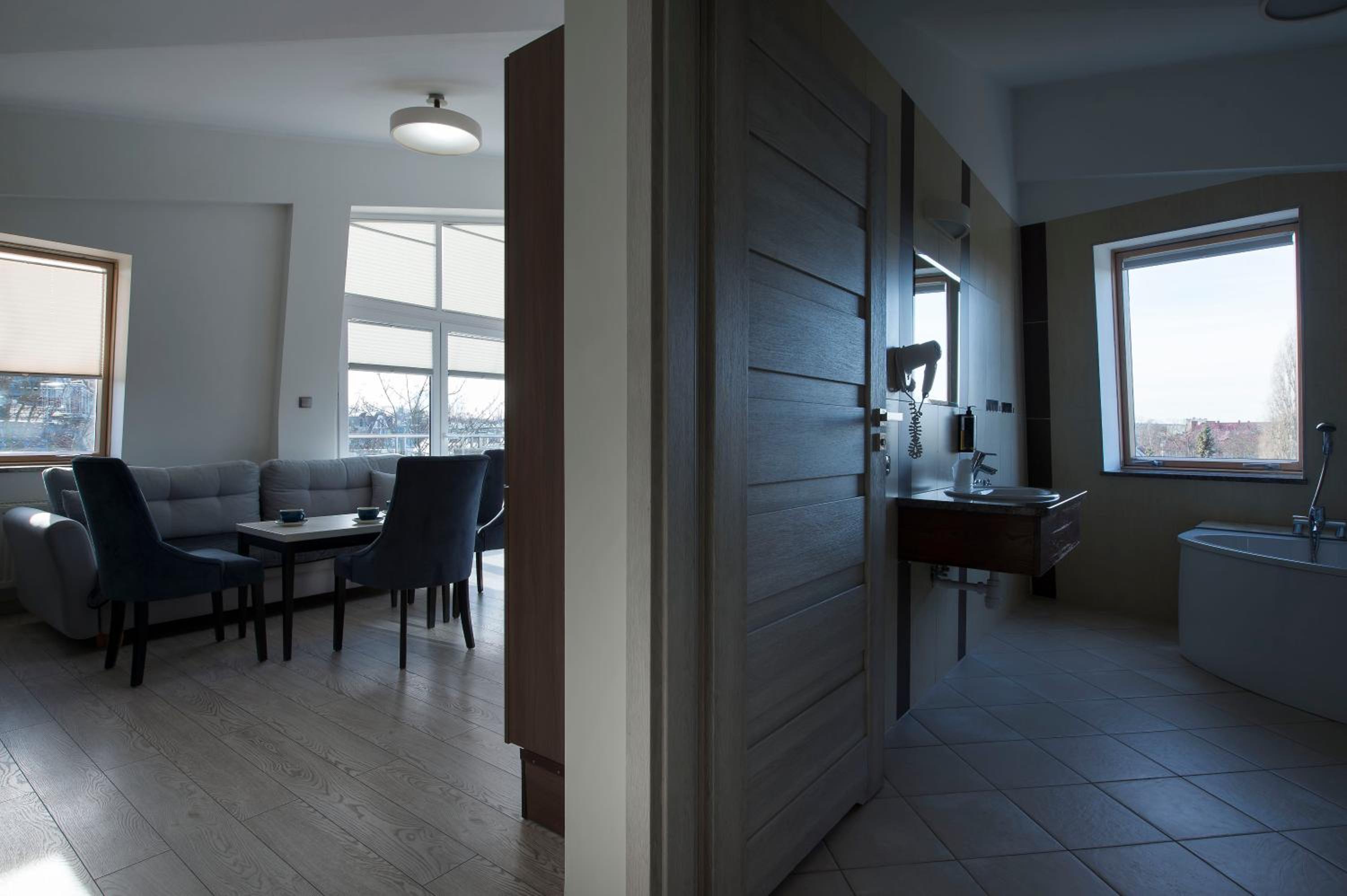 Two-Bedroom Apartment - Photo 18