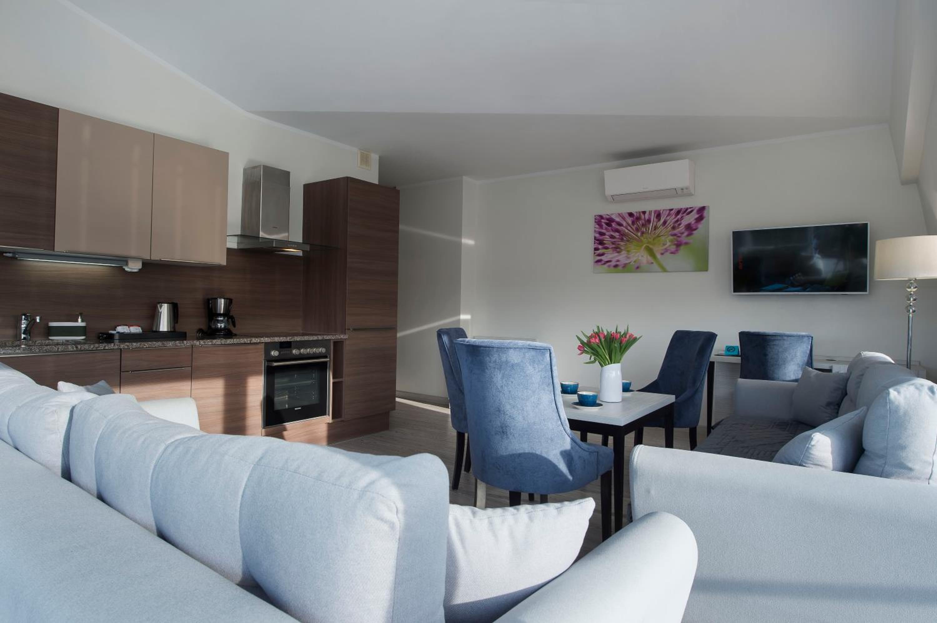 Two-Bedroom Apartment - Photo 1