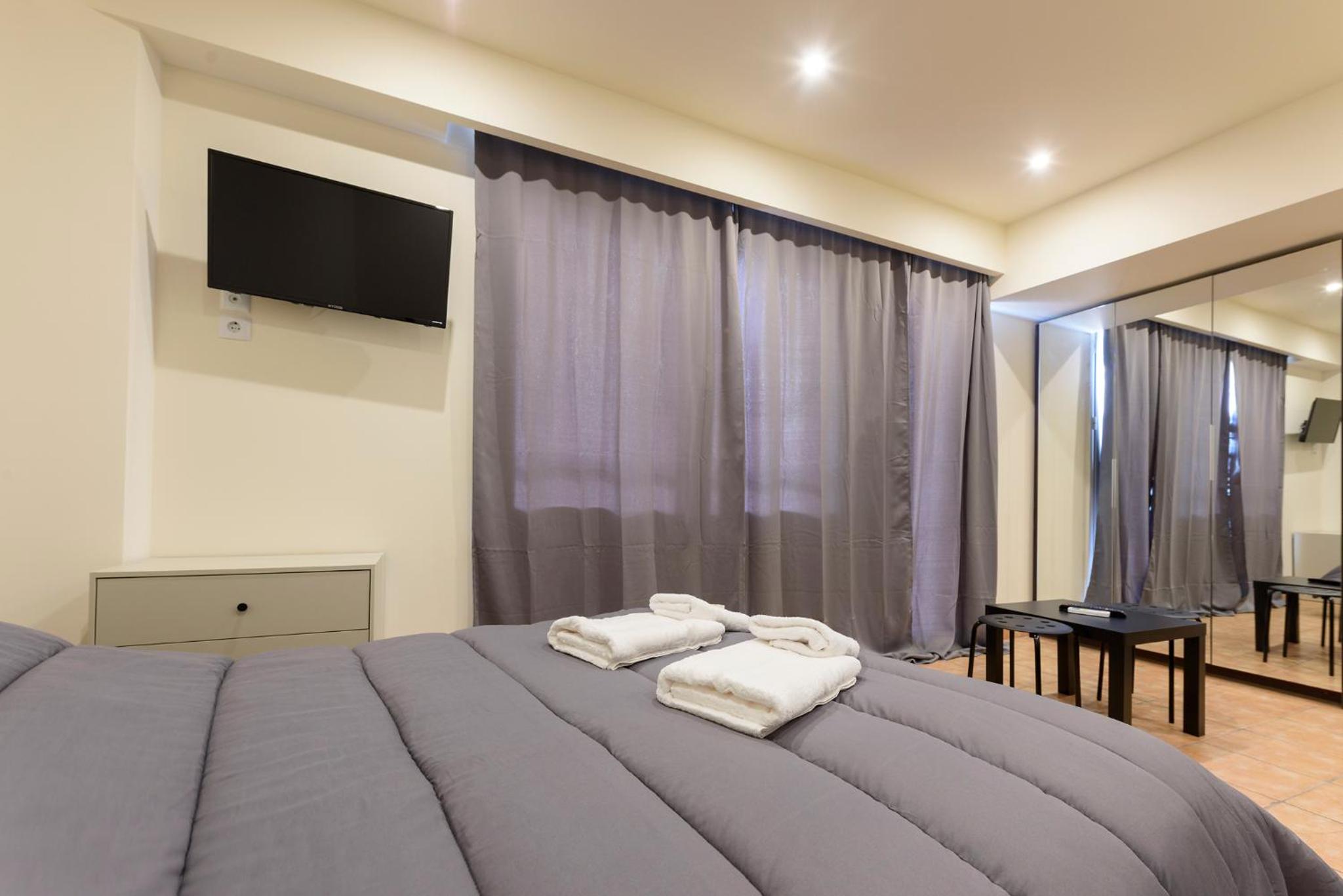 Deluxe Triple Room photo 2