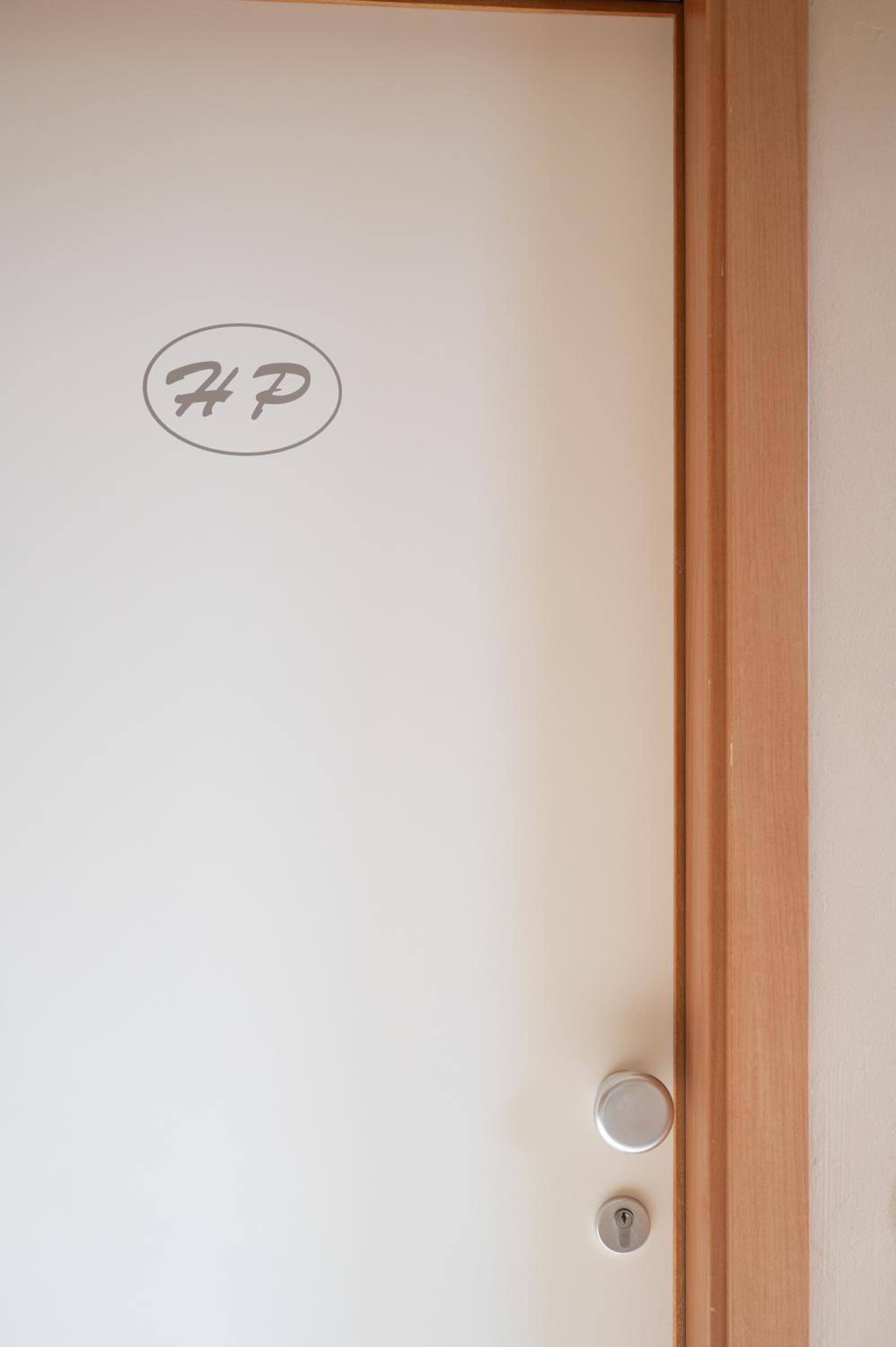 Standard Double Room - Photo 2