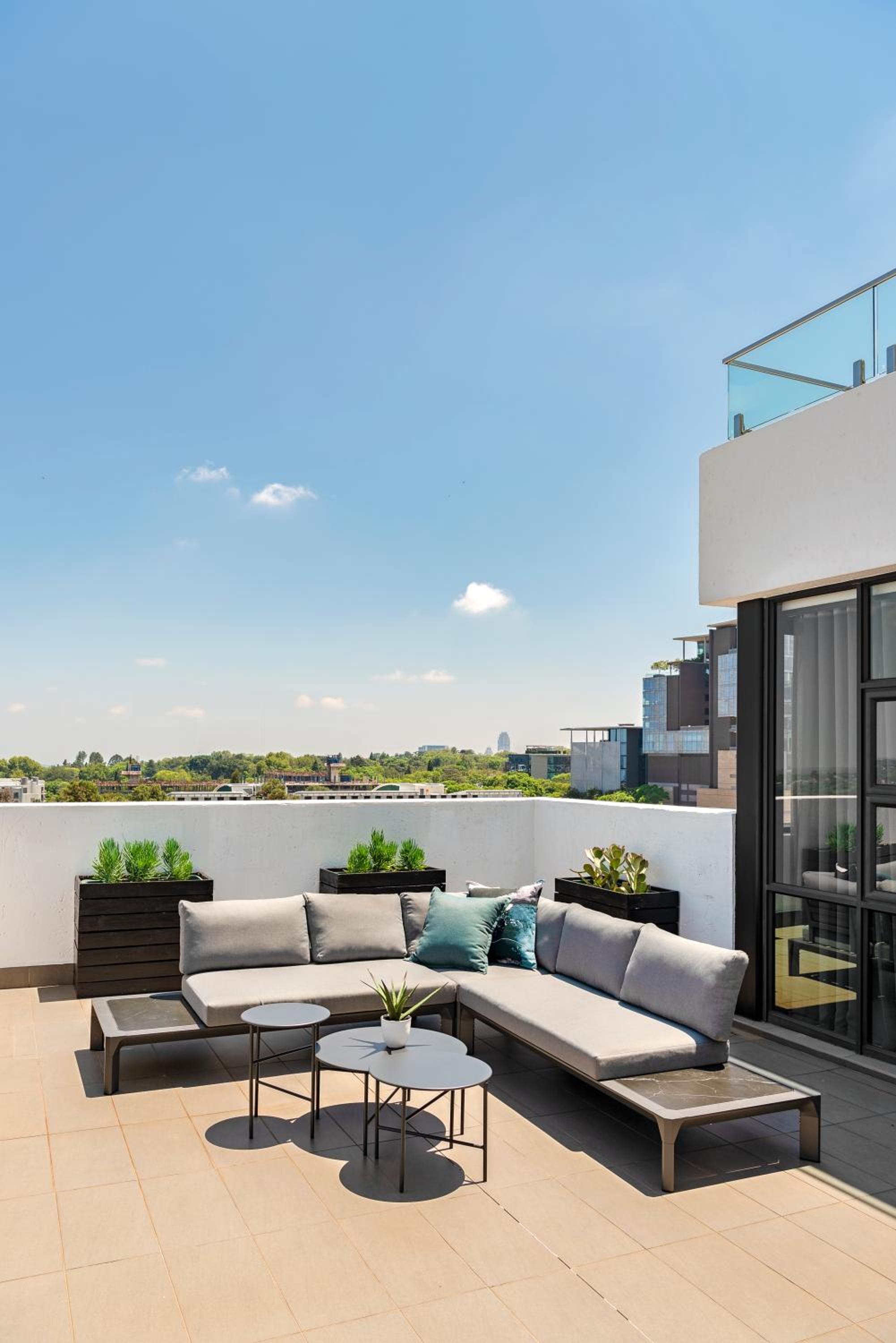 Three Bedroom Penthouse photo 2