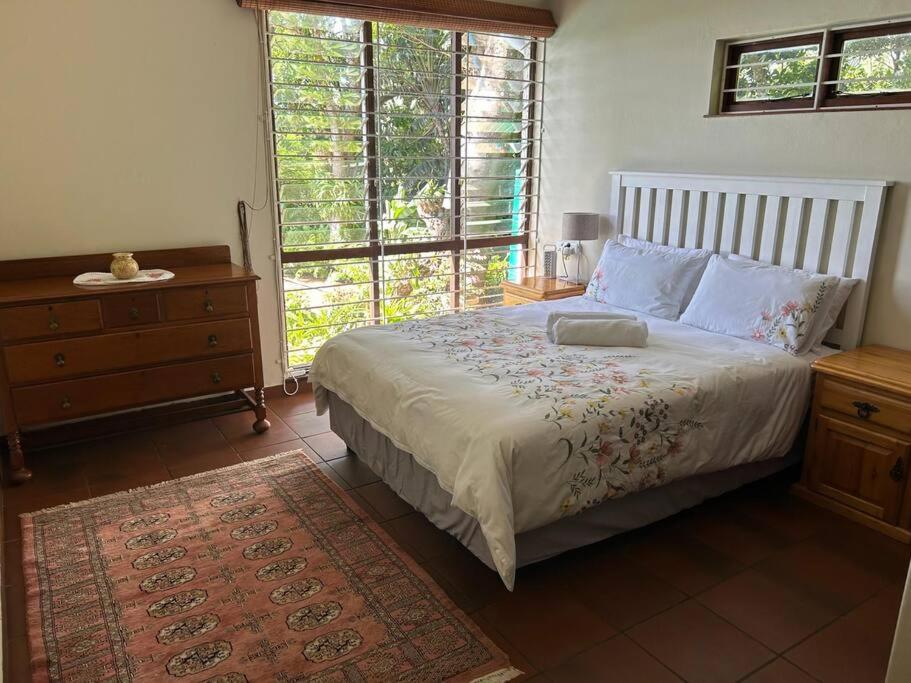 Three-Bedroom House photo 1