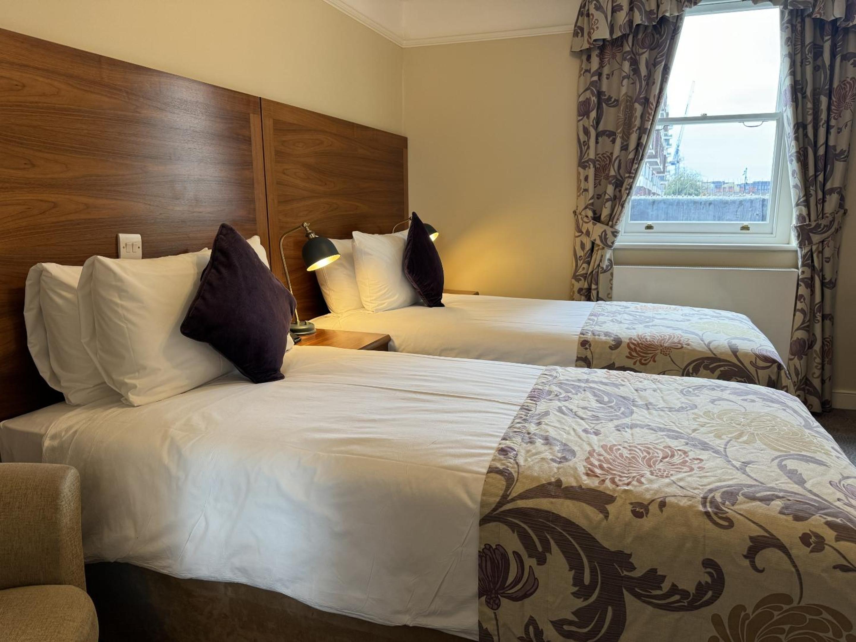 Superior Twin Room photo 1