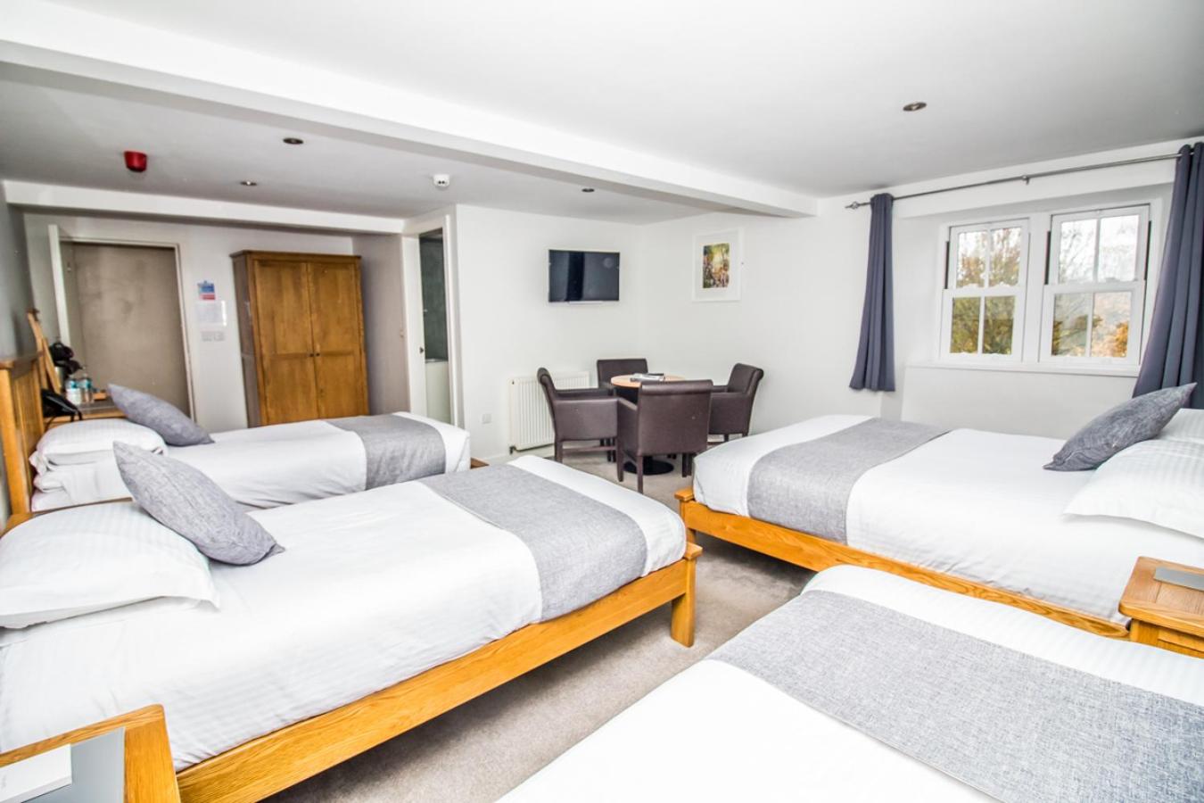 Deluxe Quadruple Room